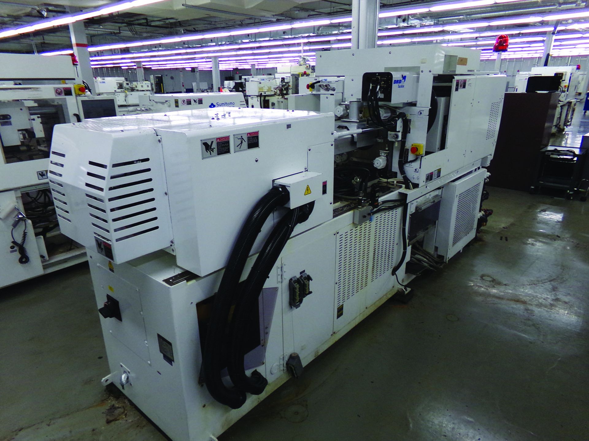 2004 SUMITOMO SD40E MOLDING MACHINE, 208 VOLT, 3-PHASE, MOWN 0975 - Image 2 of 2