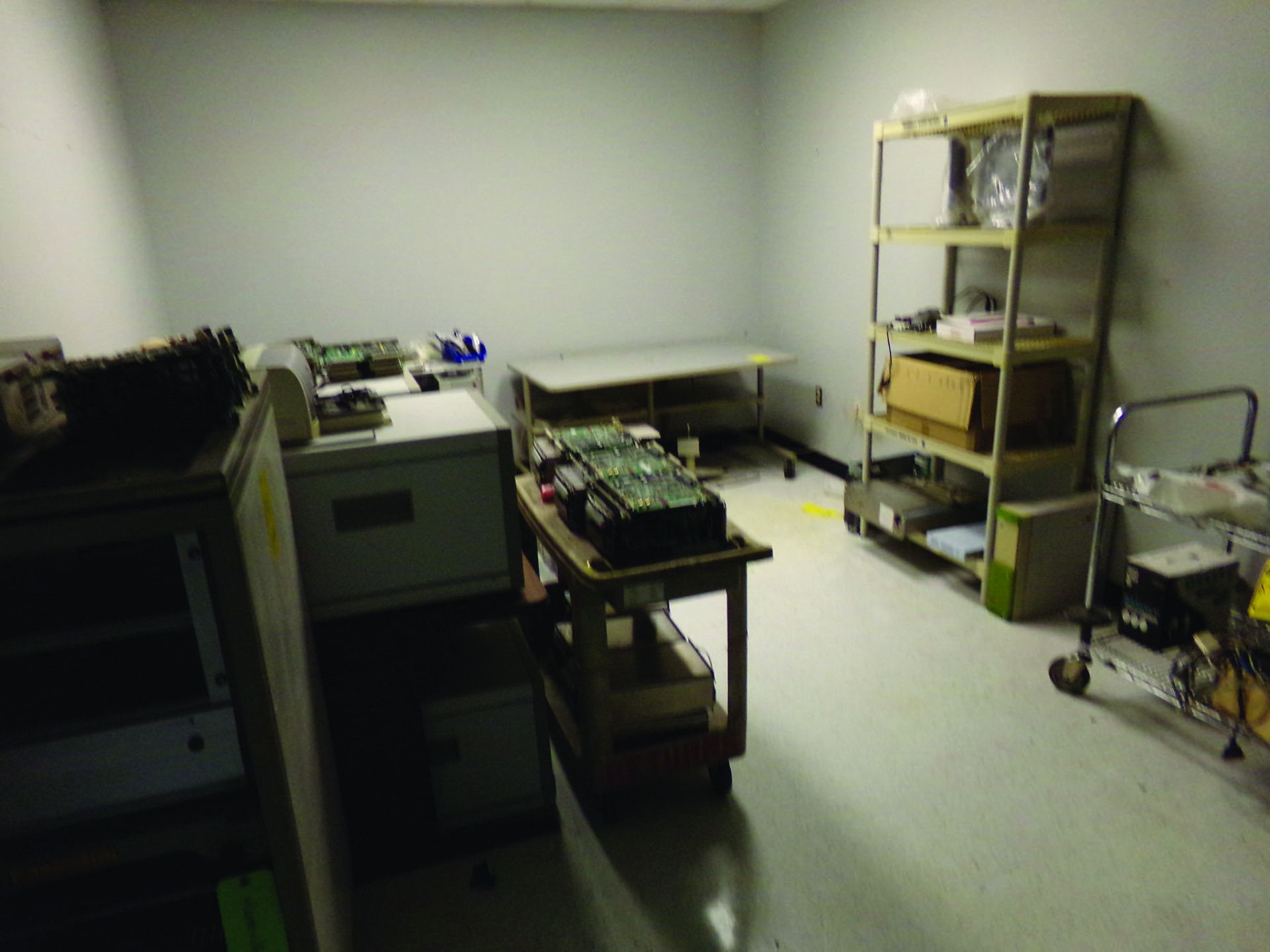 CONTENTS OF TESTING LAB - Image 4 of 4