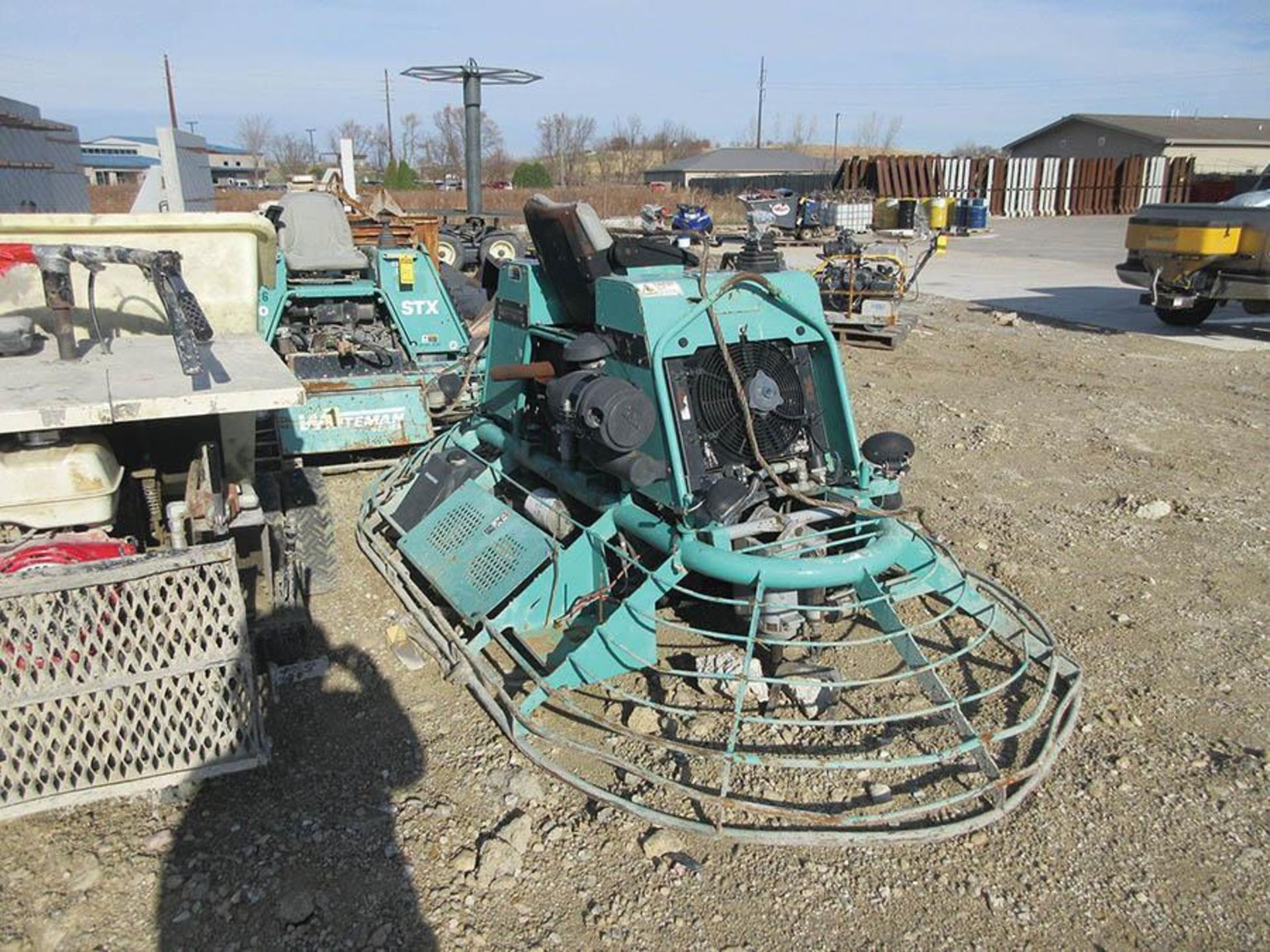 WHITEMAN DUAL TROWEL RIDE-ON TROWELING MACHINE, MODEL STX, DIESEL, 1,181 HRS. - Image 2 of 4