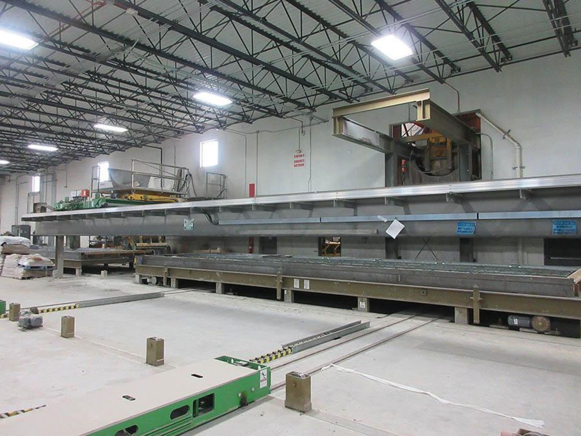 2012 VOLLERT CONCRETE PLACEMENT HOPPER, COMPUTER CONTROLLED, MOUNTED ON RAIL SYSTEM, V/S CONTROL, - Image 10 of 17