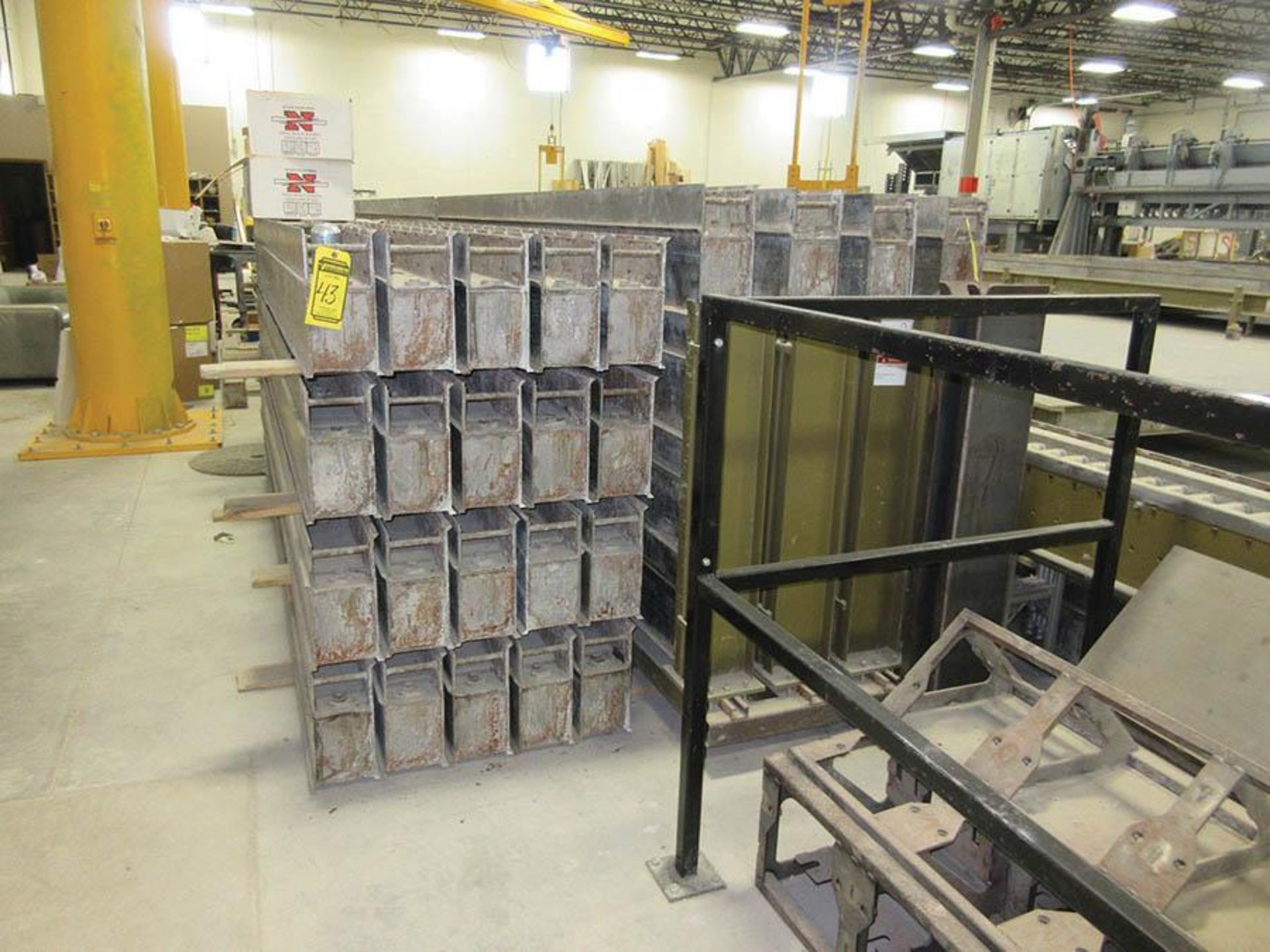 RATEC STEEL FORMS; PALLET CONCRETE FORMS IN VARIOUS SIZES, CASTING PALLETS CAPABLE OF FORMING - Image 11 of 18