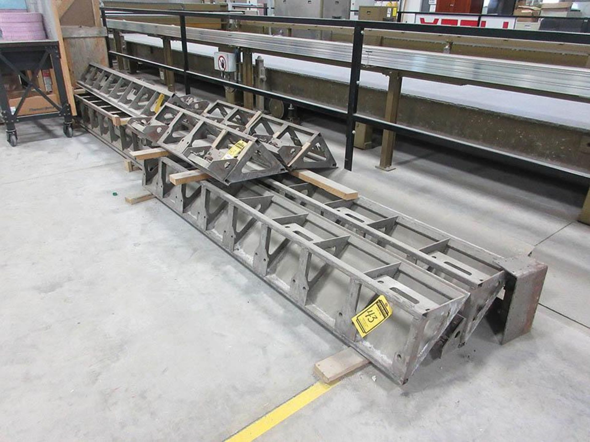 RATEC STEEL FORMS; PALLET CONCRETE FORMS IN VARIOUS SIZES, CASTING PALLETS CAPABLE OF FORMING