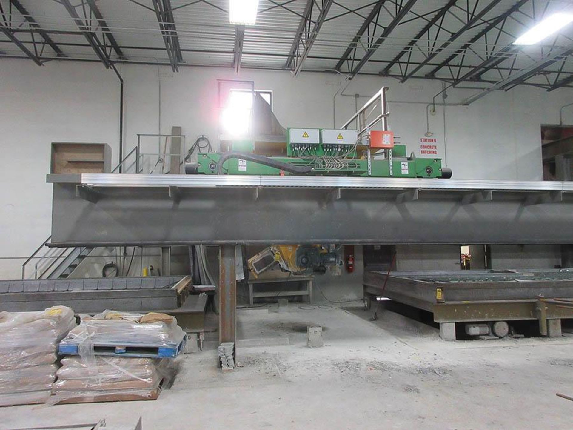 2012 VOLLERT CONCRETE PLACEMENT HOPPER, COMPUTER CONTROLLED, MOUNTED ON RAIL SYSTEM, V/S CONTROL, - Image 12 of 17