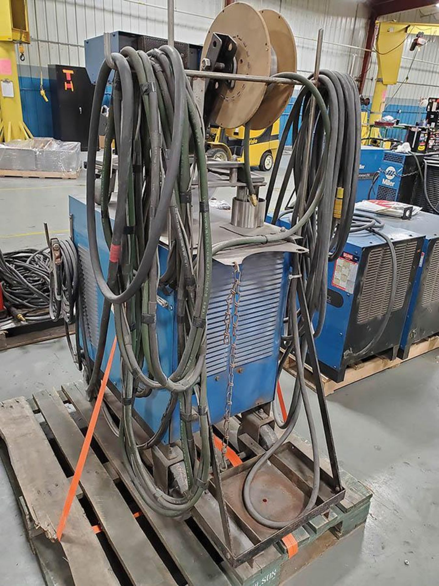 MILLER CP-200 CONSTANT POTENTIAL DC ARC WELDER ON CASTER CART WITH MILLER S-52E WIRE FEEDER - Image 6 of 6