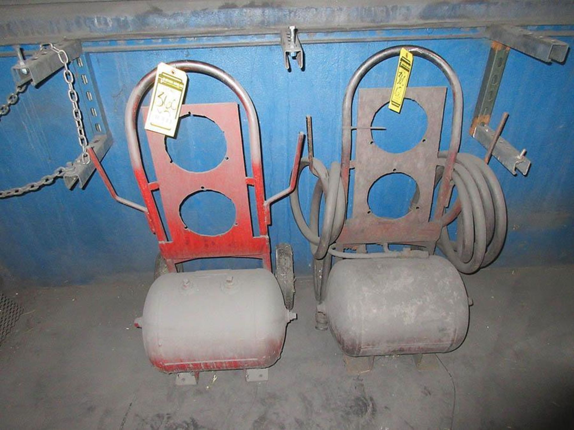 (2) 7-GAL. AIR TANKS, COUNTYLINE BLADDER TANK, PUMP UNIT