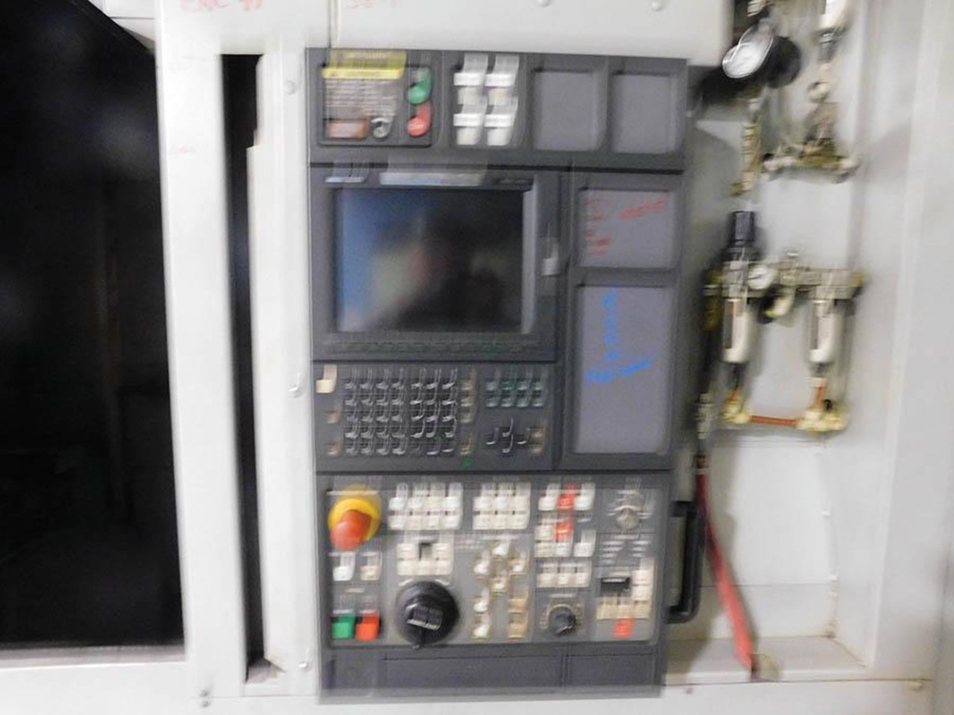 MORI SEIKI NH5000 2003 HORIZONTAL MACHINING CENTER TURBO SYSTEMS CHIP CONVEYOR CAT 40 50-POSITION - Image 4 of 6