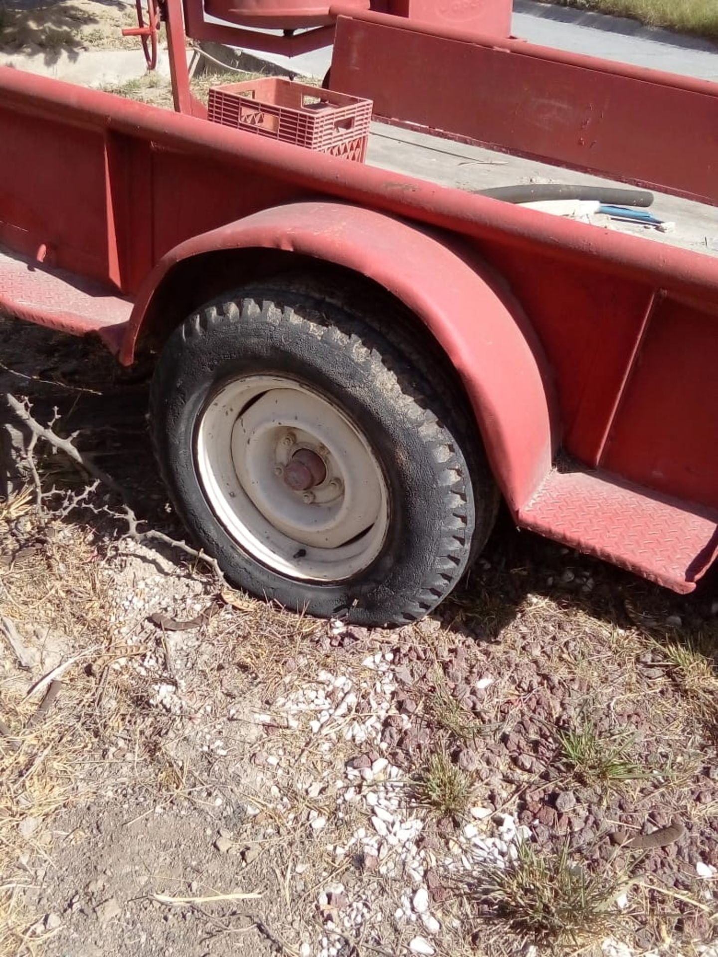 CONCRETE MIXER & TRAILER TOWING - Image 8 of 14