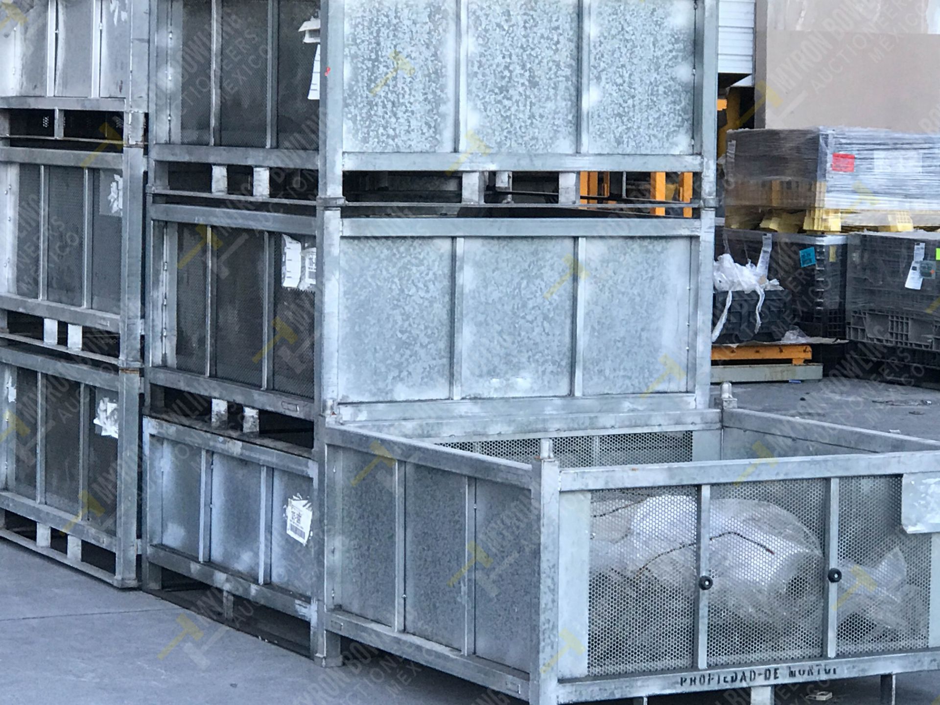 70 GALVANIZED STEEL CONTAINERS XYTEC (DIMENSIONS 0.60x1.32x1.24 METERS) - Image 8 of 8