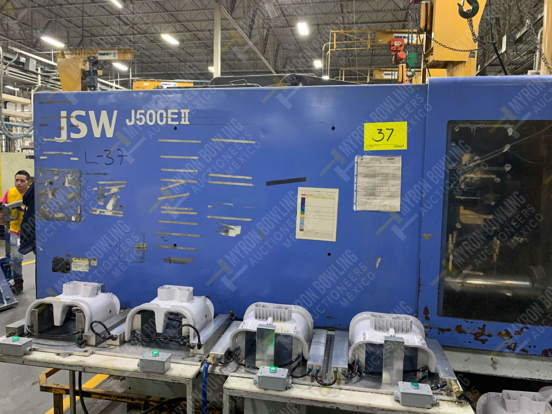 500 TON JSW J500ELL PLASTIC INJECTION MOLDING MACHINE, MFG YEAR 1997 - Image 7 of 24