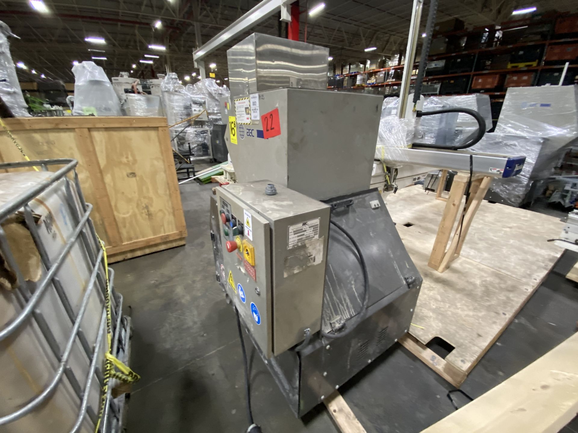 10HP AEC GP1018 PLASTIC GRANULATOR, SERIE 46J0259, MFG. YEAR 2016 (B-15) - Image 6 of 9