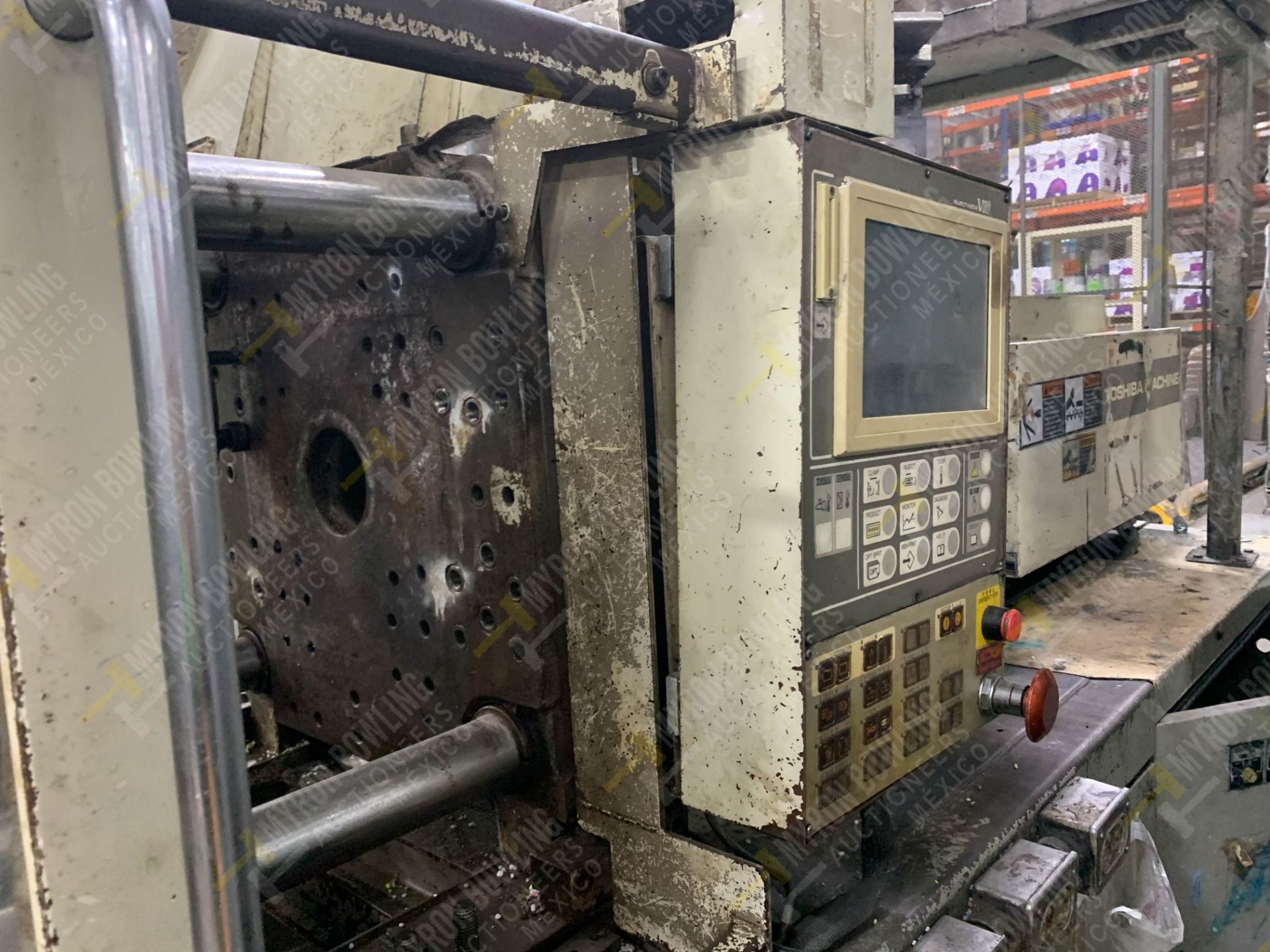 90 TON TOSHIBA ISGS90V10-2Y PLASTIC INJECTION MOLDING MACHINE - Image 10 of 17