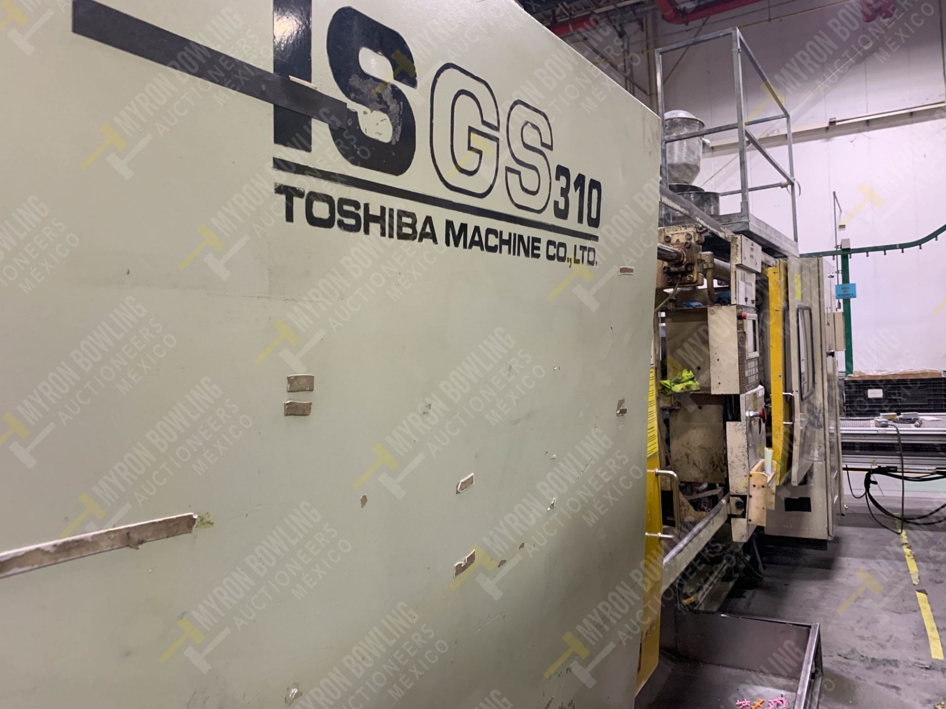 310 TON TOSHIBA ISGS310V10-19-AT PLASTIC INJECTION MOLDING MACHINE. - Image 14 of 24