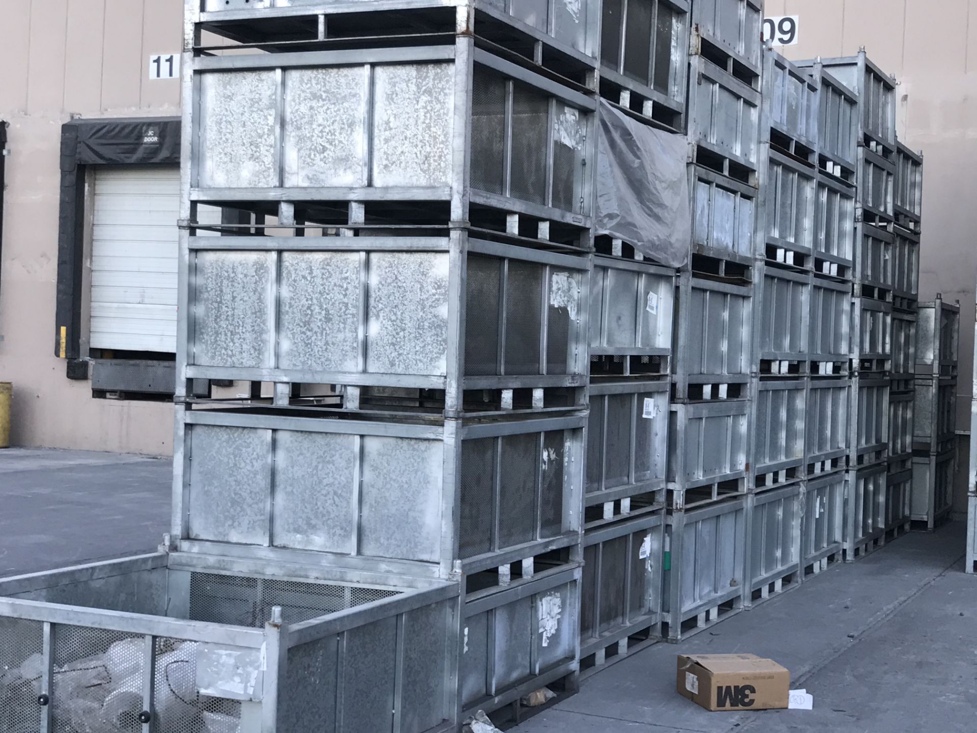 70 GALVANIZED STEEL CONTAINERS XYTEC (DIMENSIONS 0.60x1.32x1.24 METERS) - Image 6 of 8