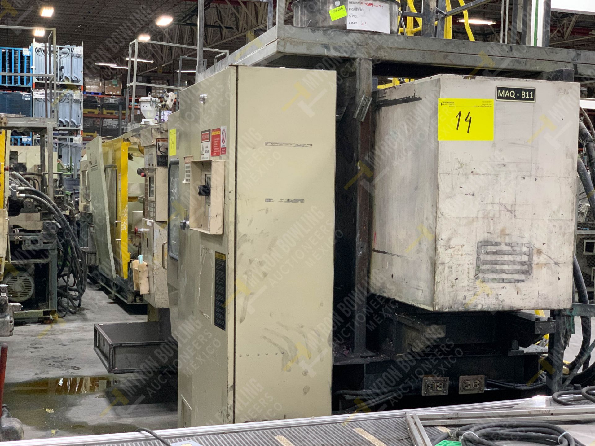 310 TON TOSHIBA ISGS310V10-19-AT PLASTIC INJECTION MOLDING MACHINE. - Image 10 of 24