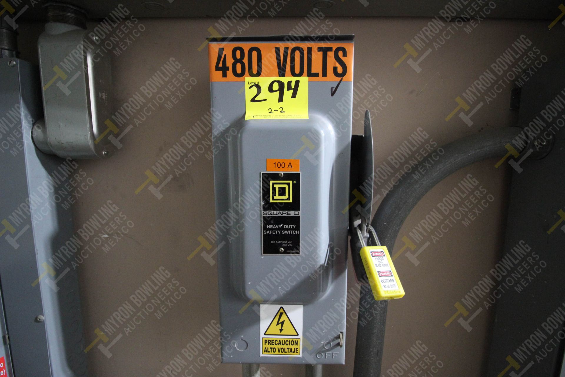 TRES INTERRUPTORES DE CUCHILLAS, MARCA SD, CON CAPACIDAD DE 100 AMP 600VAC - Image 4 of 10