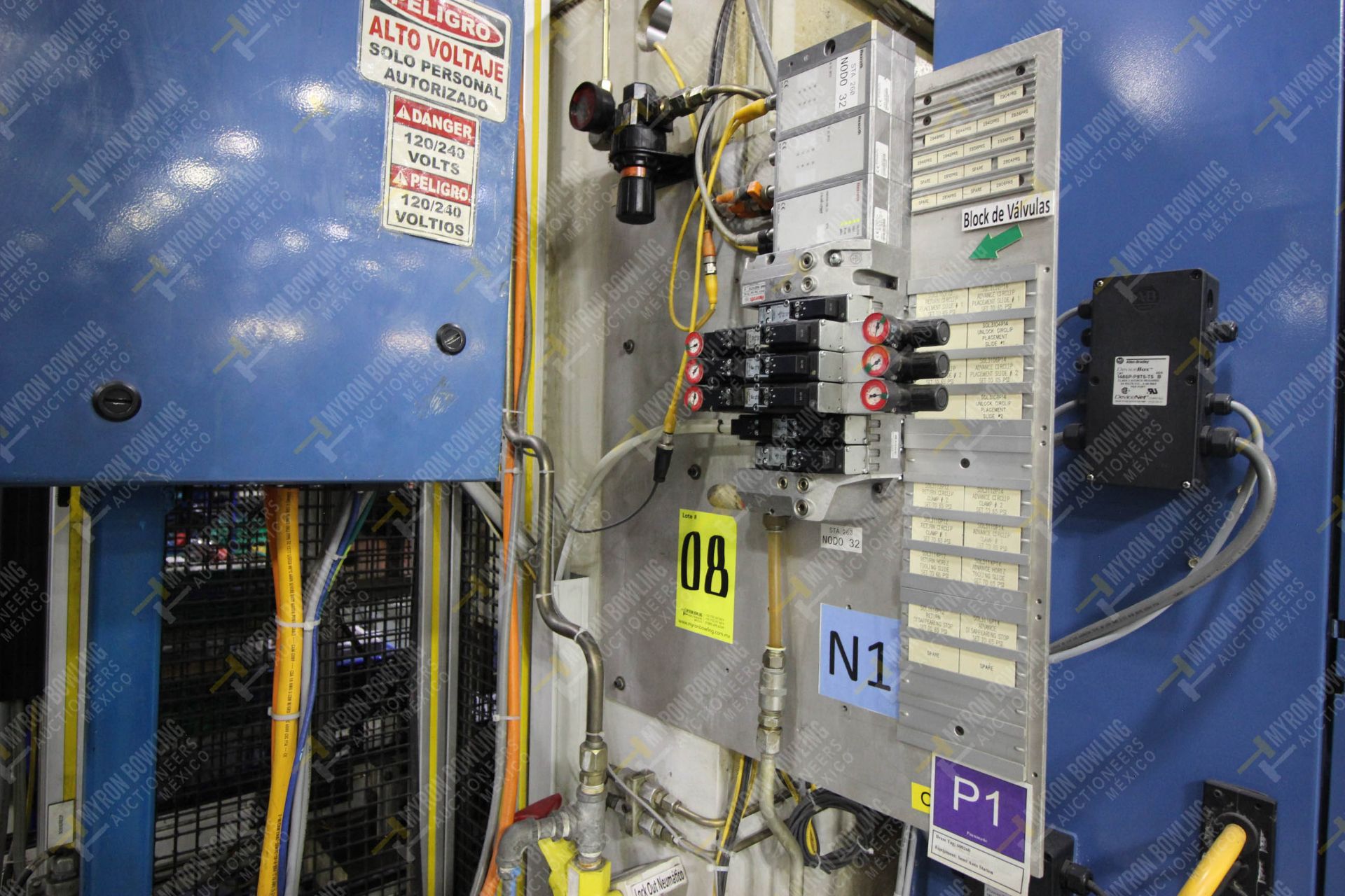 Estación semiautomática para operación 260 de ensamble - Image 12 of 20