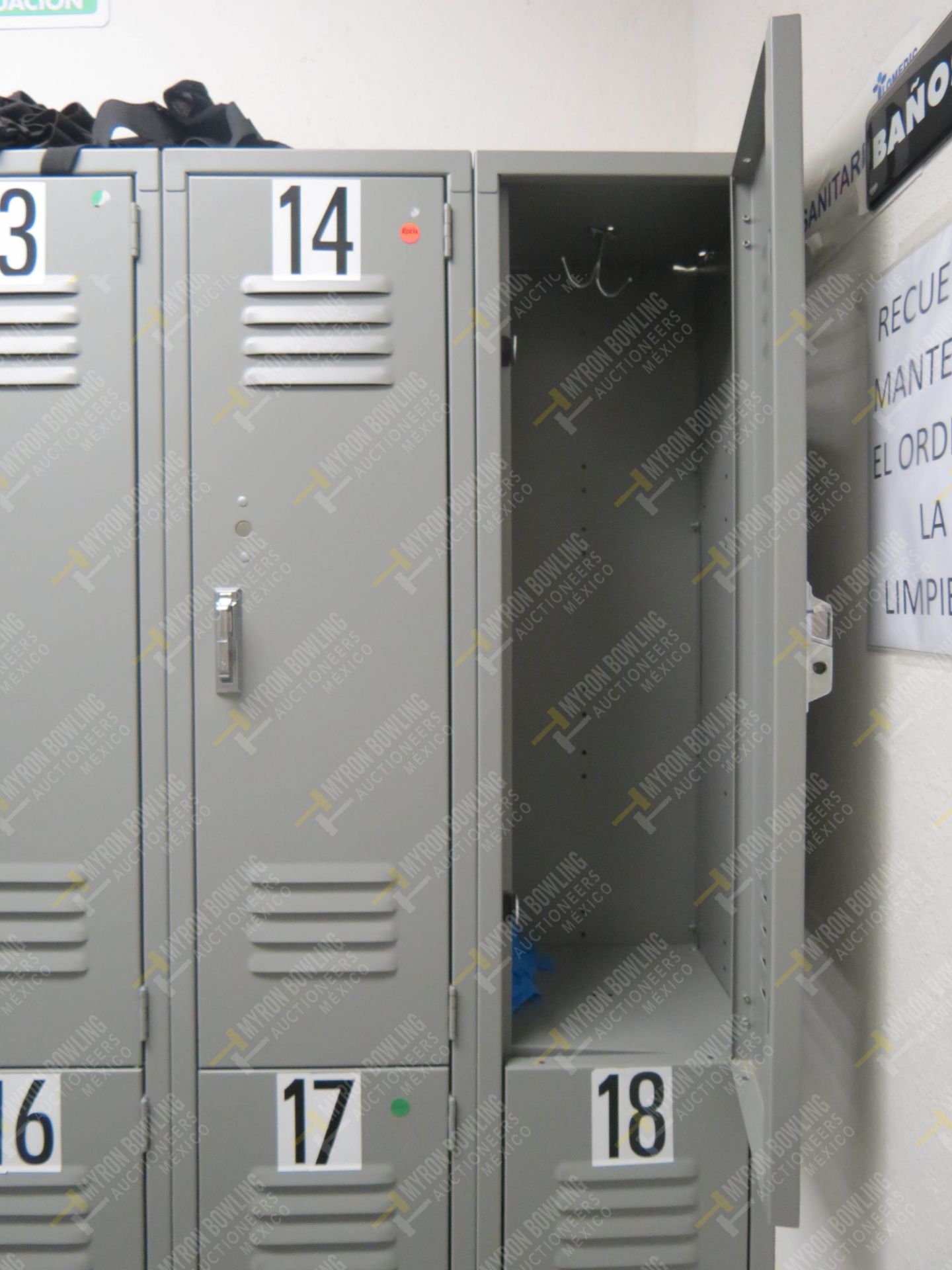 9 lockers de 2 gavetas cada uno de medidas .30 x .30 x 2 m, locker de 6 gavetas de medidas - Image 2 of 5