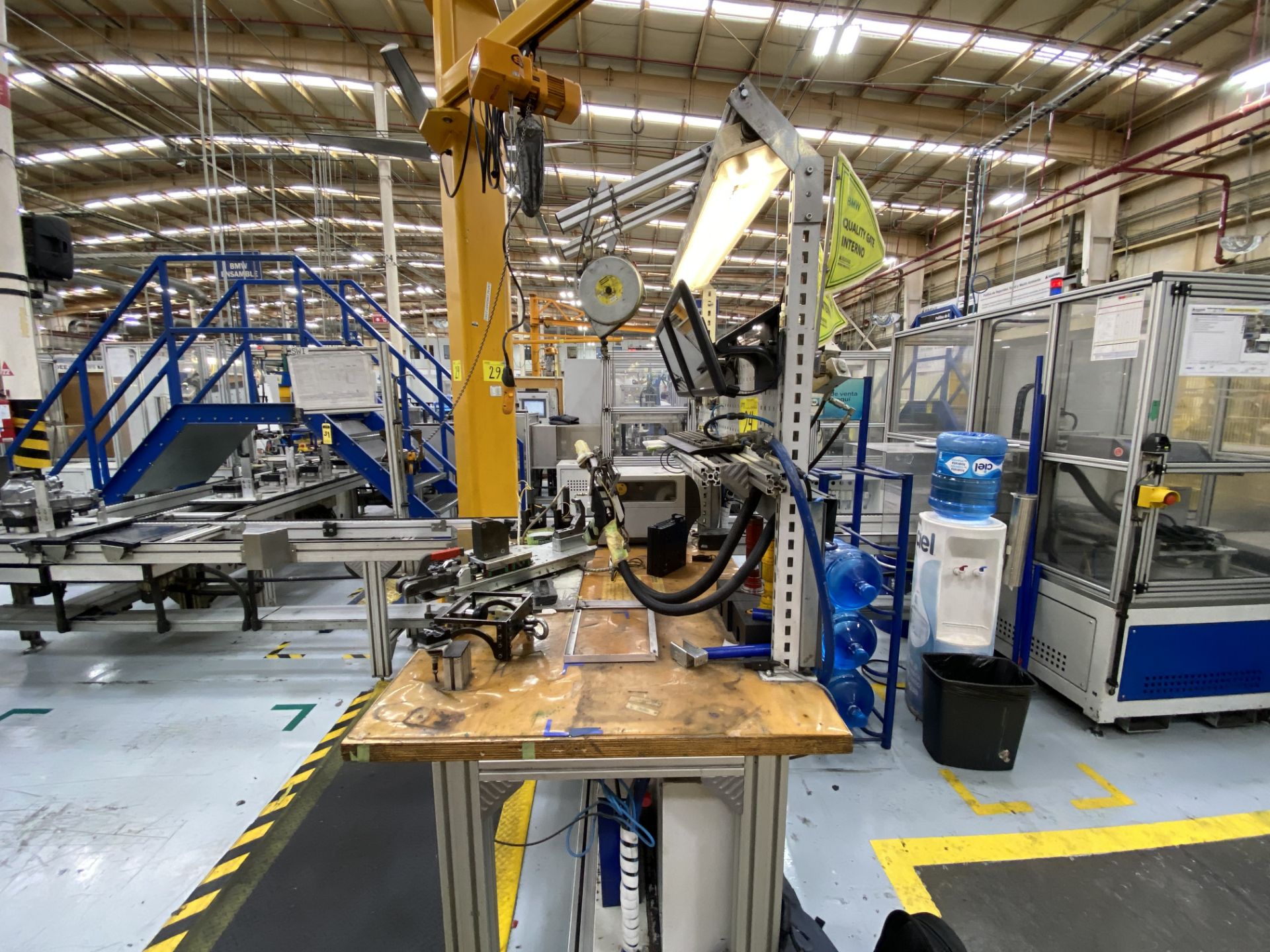 Manual working station for gears assembly, including manual clamping device - Image 6 of 13