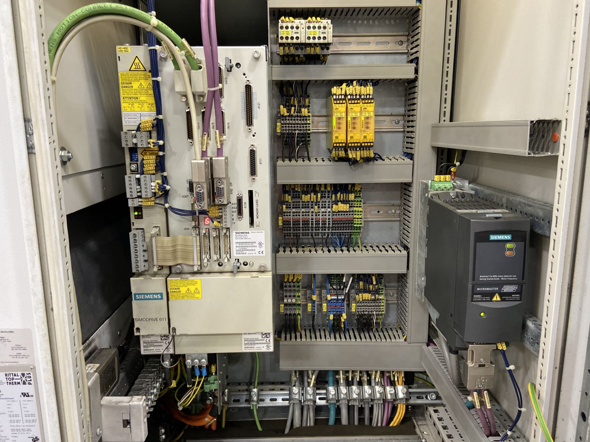 Semi-automatic working station for gears assembly, including electric board, SIEMENS remote control - Image 11 of 16