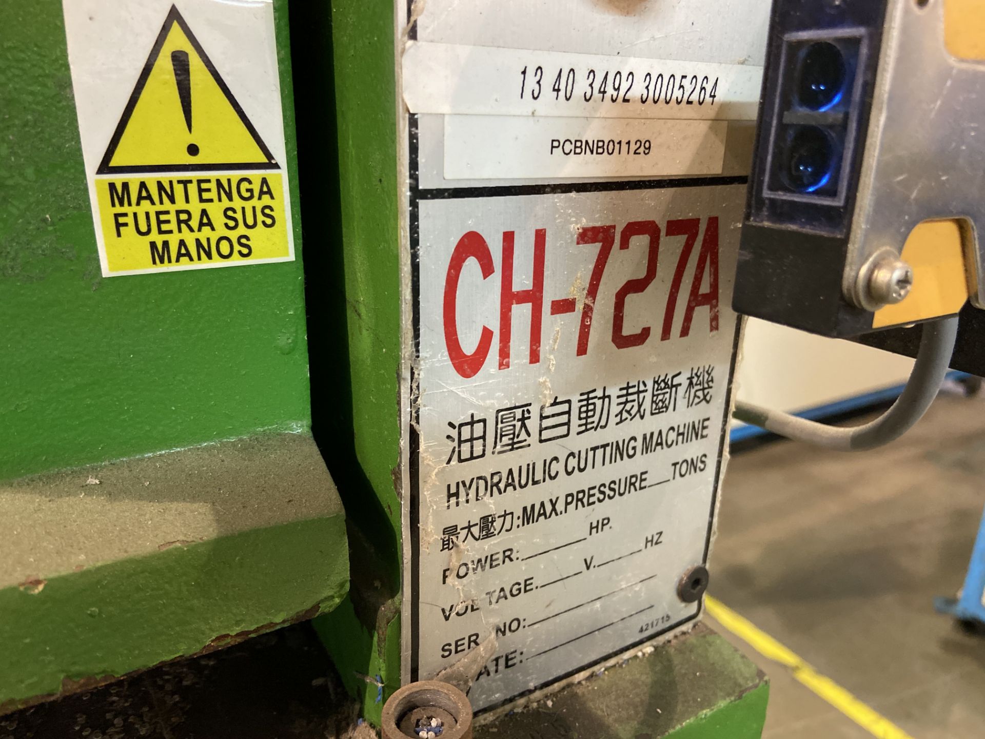 (2) Prensas de corte hidráulica plana, marca Hydraulic Cutting Machine, Modelo: CH-727A. - Image 8 of 14