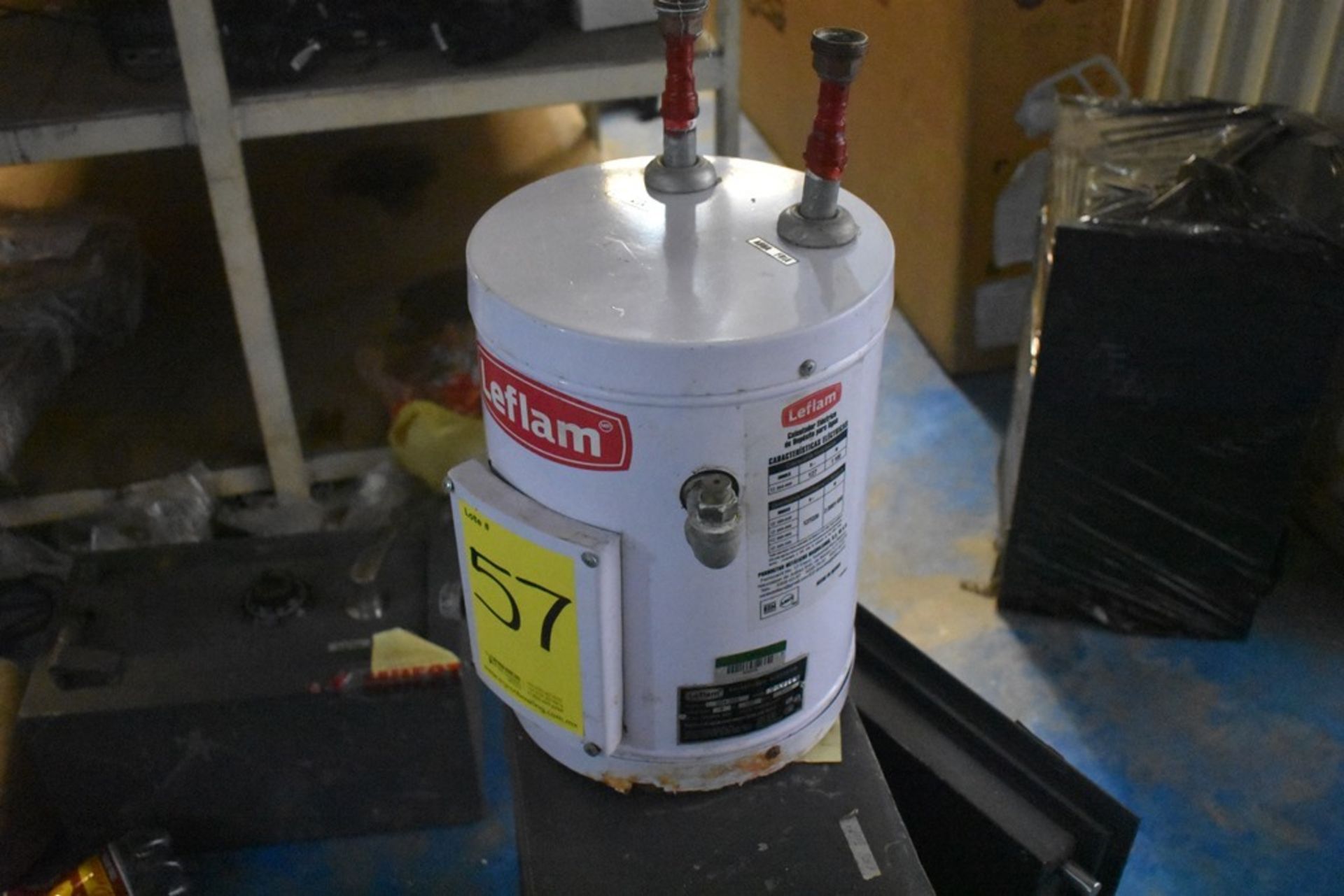 Calentador eléctrico marca Leflam, Modelo: 204-009, Serie: 17H200354 , Activo: 004026 - Image 2 of 6