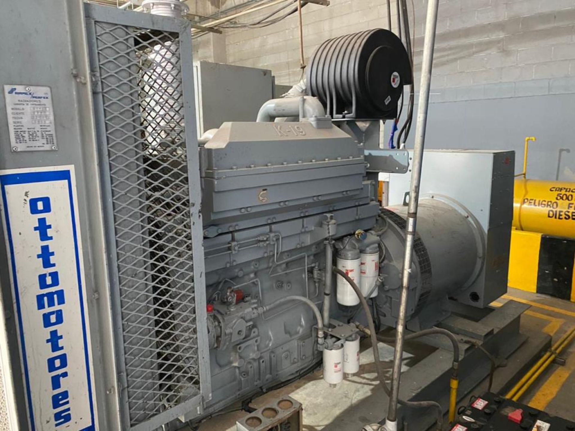 Planta de emergencia de 581 KVA / 465 KW, marca Ottomotores No. de Serie 5884 - Image 2 of 19