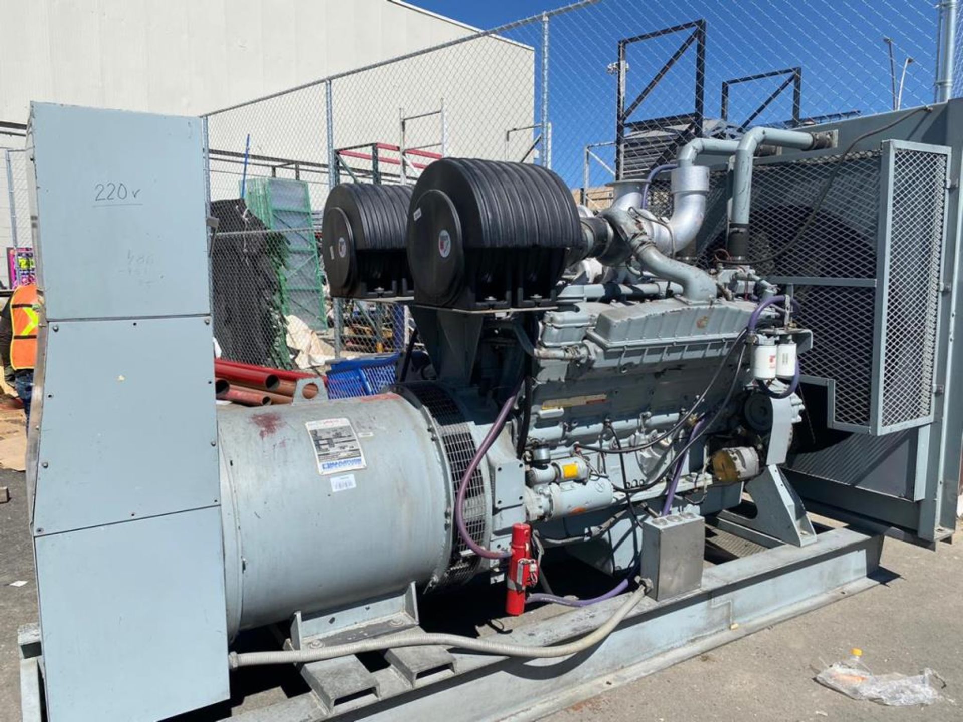 Planta de emergencia de 750 KVA / 600 KW, marca Ottomotores, con motor marca Cummins - Image 6 of 24