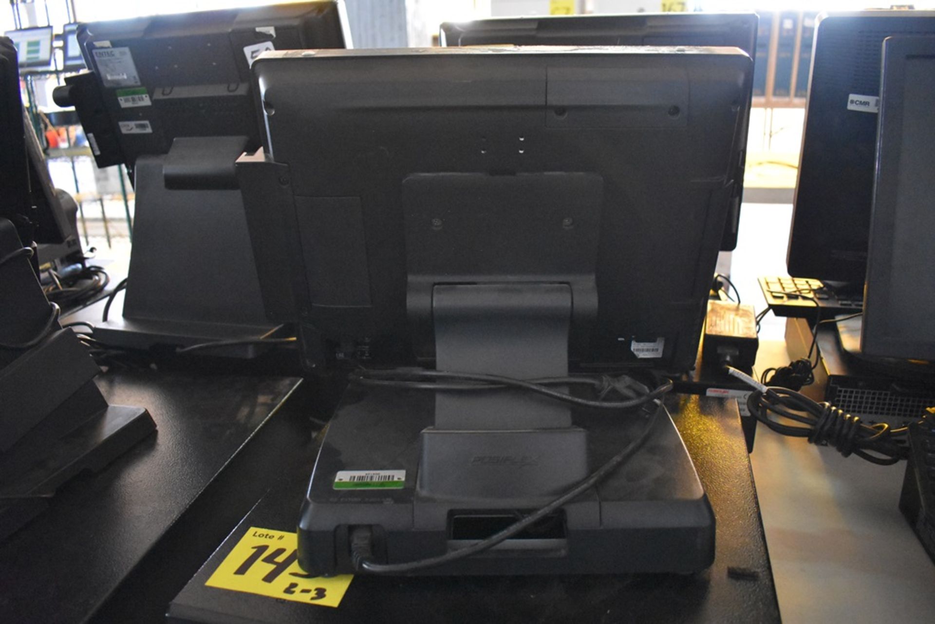Sistema de cobro que incluye: Monitor con panel touch con sistema digitalizado para cobro - Image 9 of 26