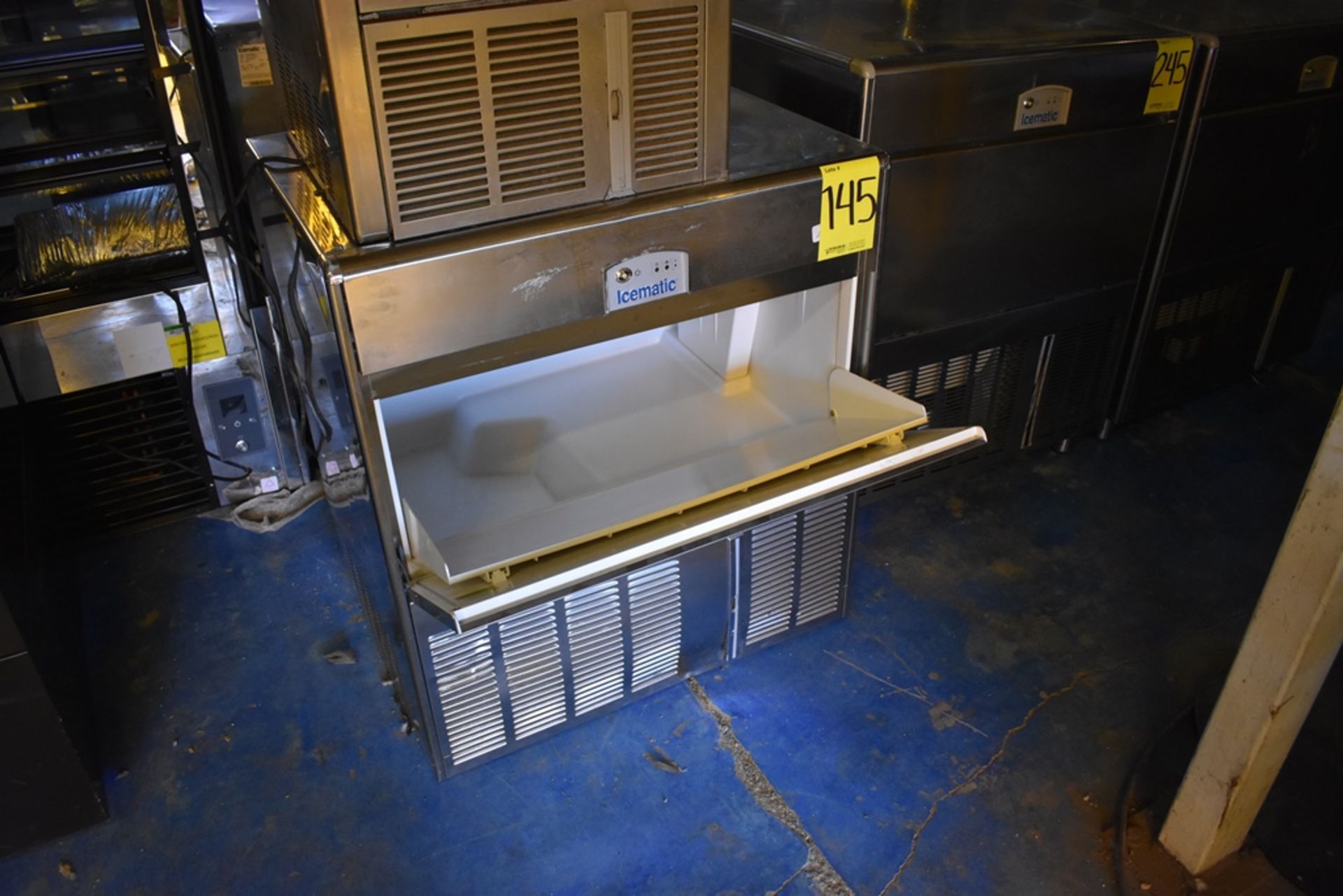 Máquina fabricadora de hielo en acero inoxidable marca Icematic, Modelo: E90 A IX 220/60/1 - Image 6 of 9