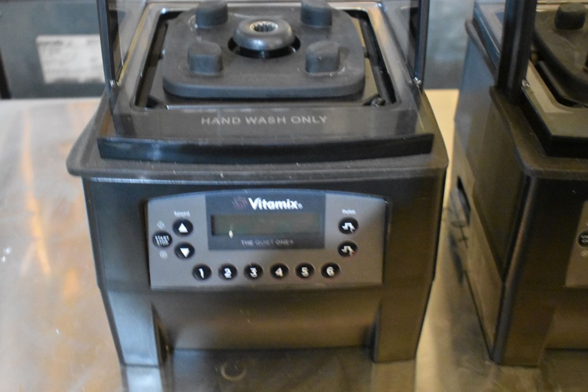 Dos licuadoras para hielo frape marca Vitamix, Modelo: VM0145, Series: 036019180616332122 - Image 10 of 13