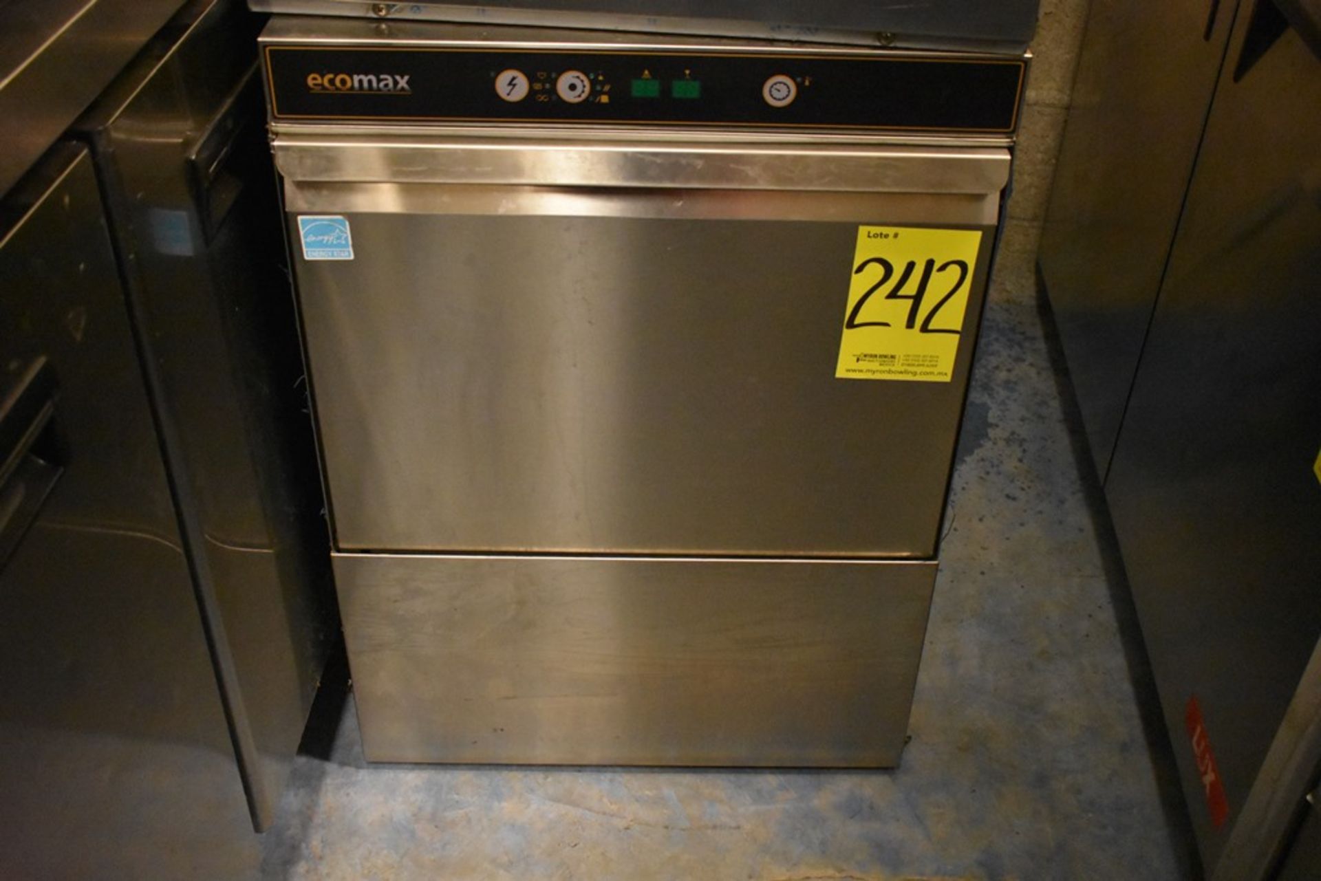 Máquina lavaloza en acero inoxidable marca Ecomax, Modelo: 917640, Serie: 2957270