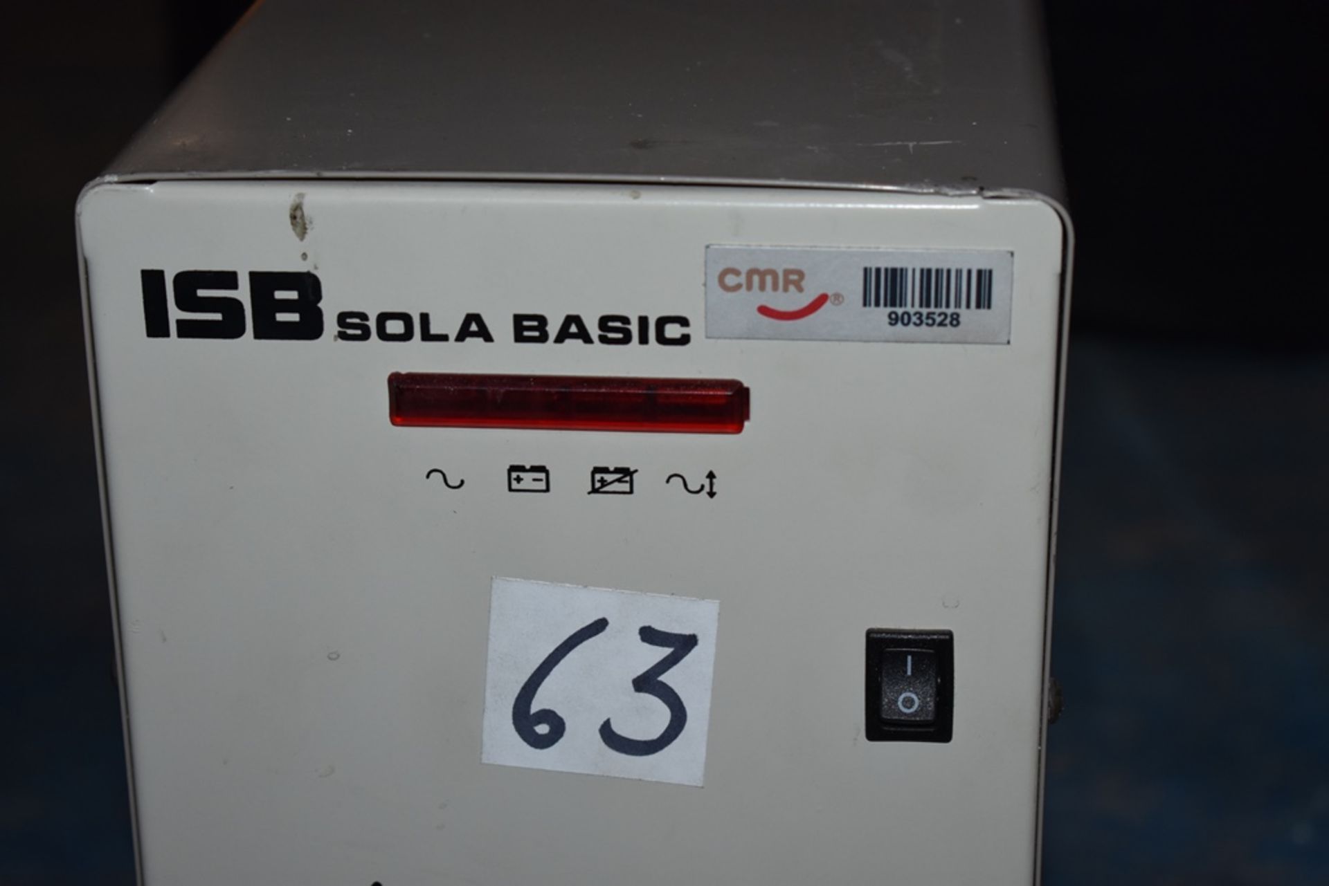 Dos reguladores de voltaje marca ISB Solabasic, modelo: XR-21-202, Series: E18F02675, E18H01516 - Image 7 of 17