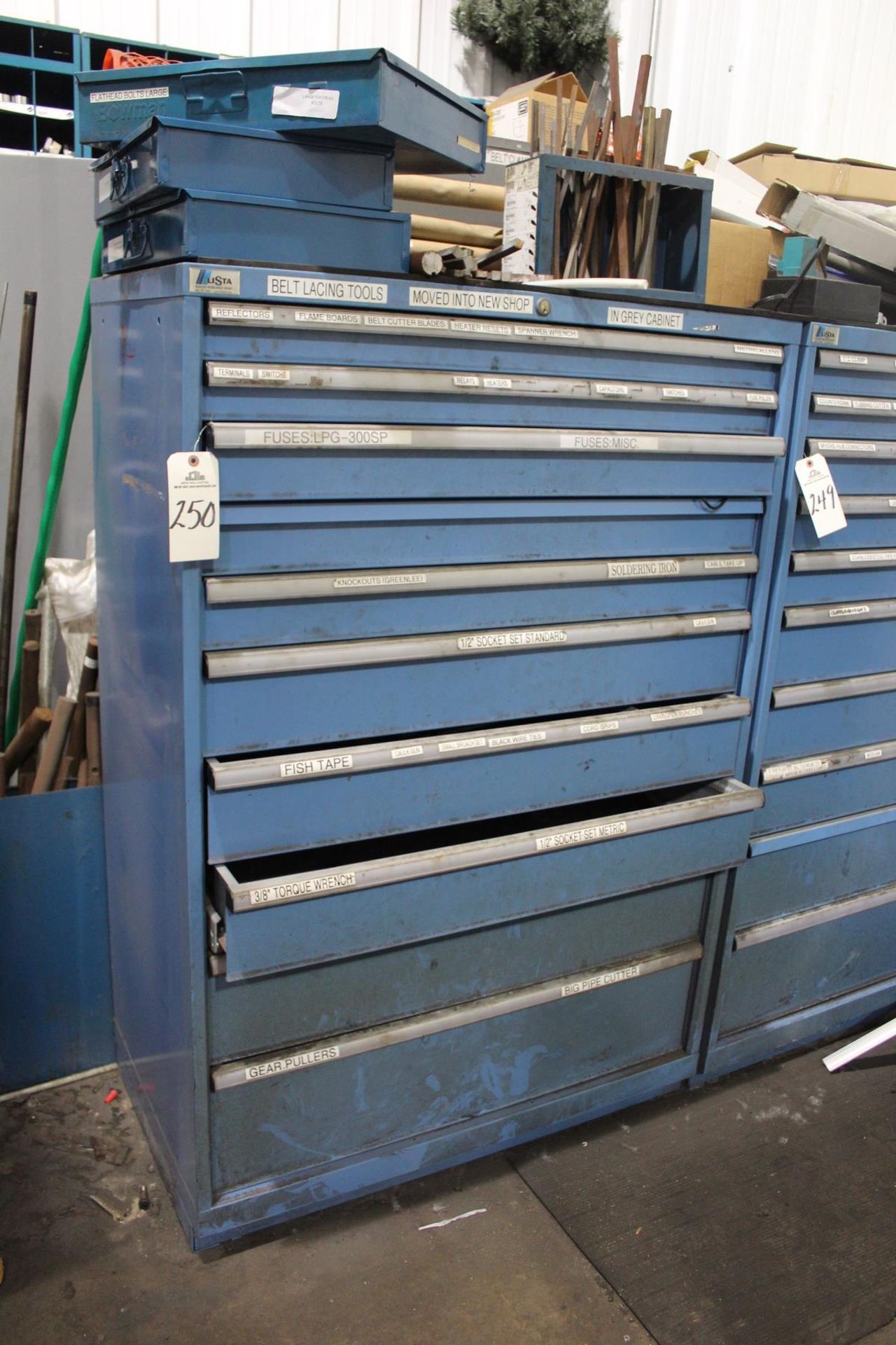 Lista Ten Drawer Parts Cabinet | Rig Fee: $50