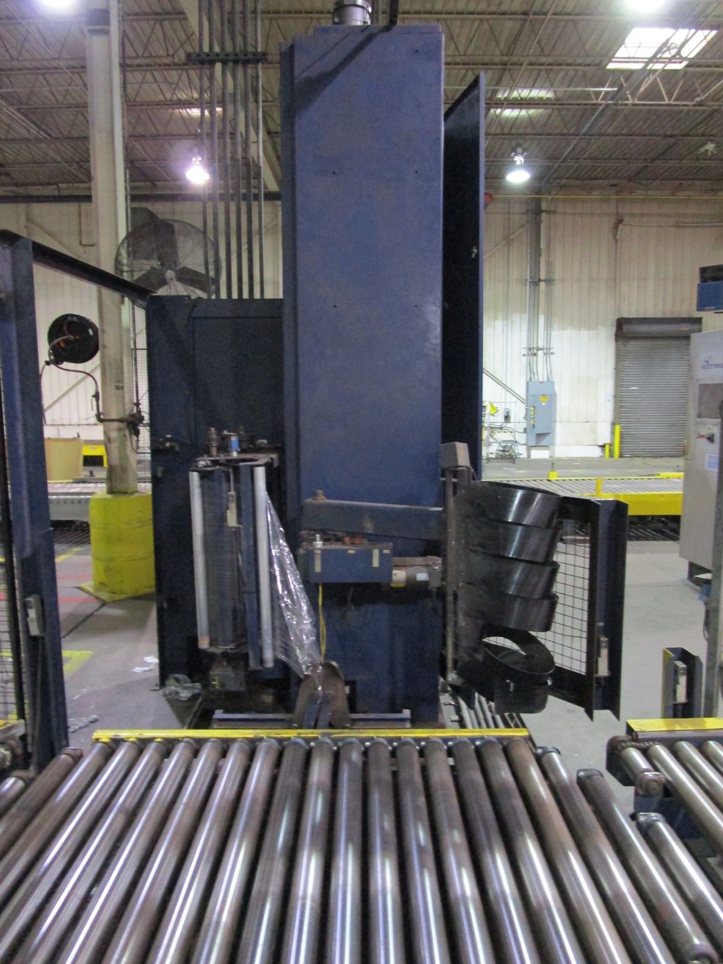 Lantech Automatic Pallet Stretch Wrapper s/n H-0231 | Rig Fee: $2500 - Image 5 of 6