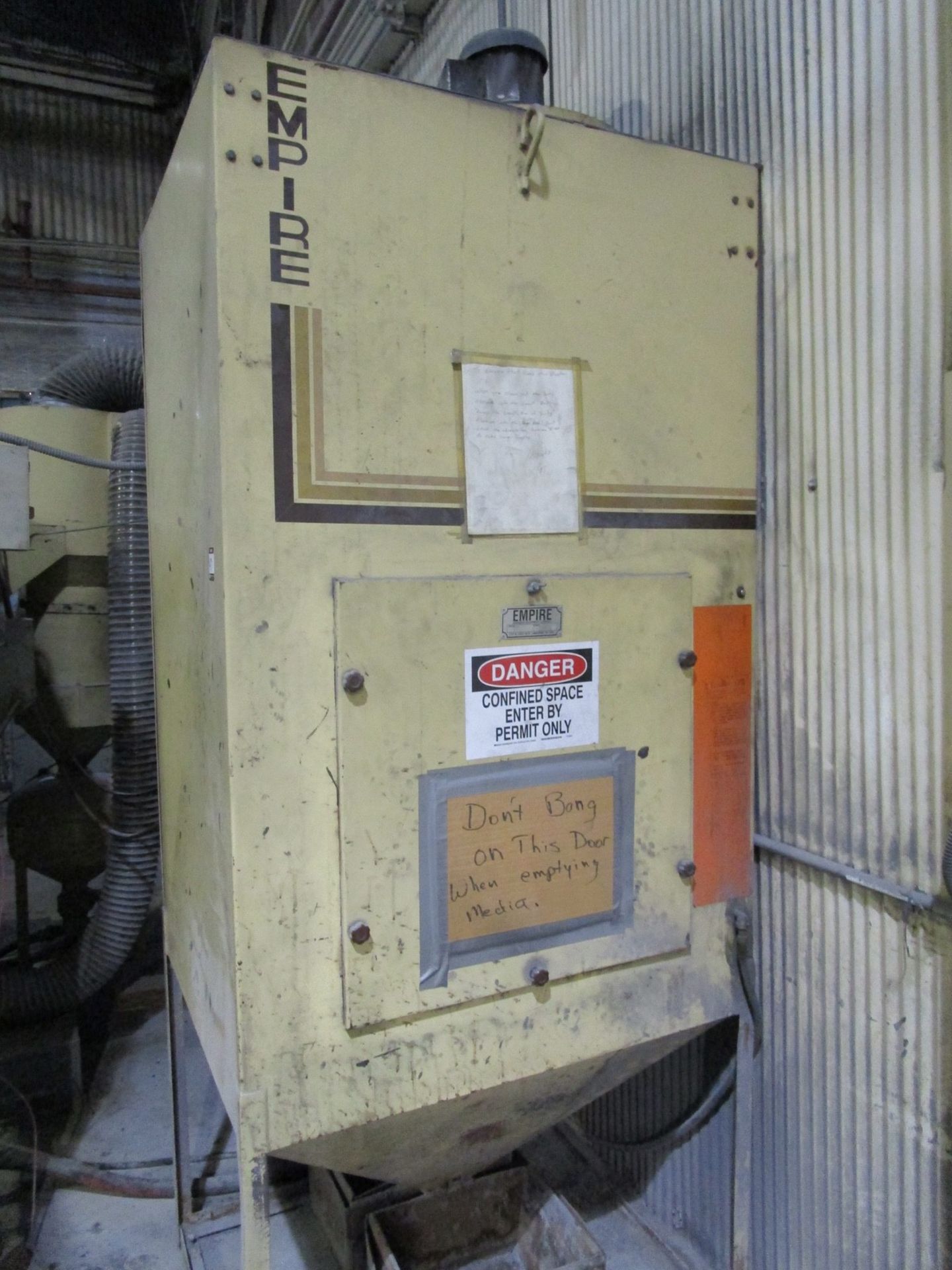 Empire Pro Finish PF-3674 Dual Sand Blast Cabinet s/n 7281, DCH-200A Dust Collect | Rig Fee: $750 - Image 3 of 3