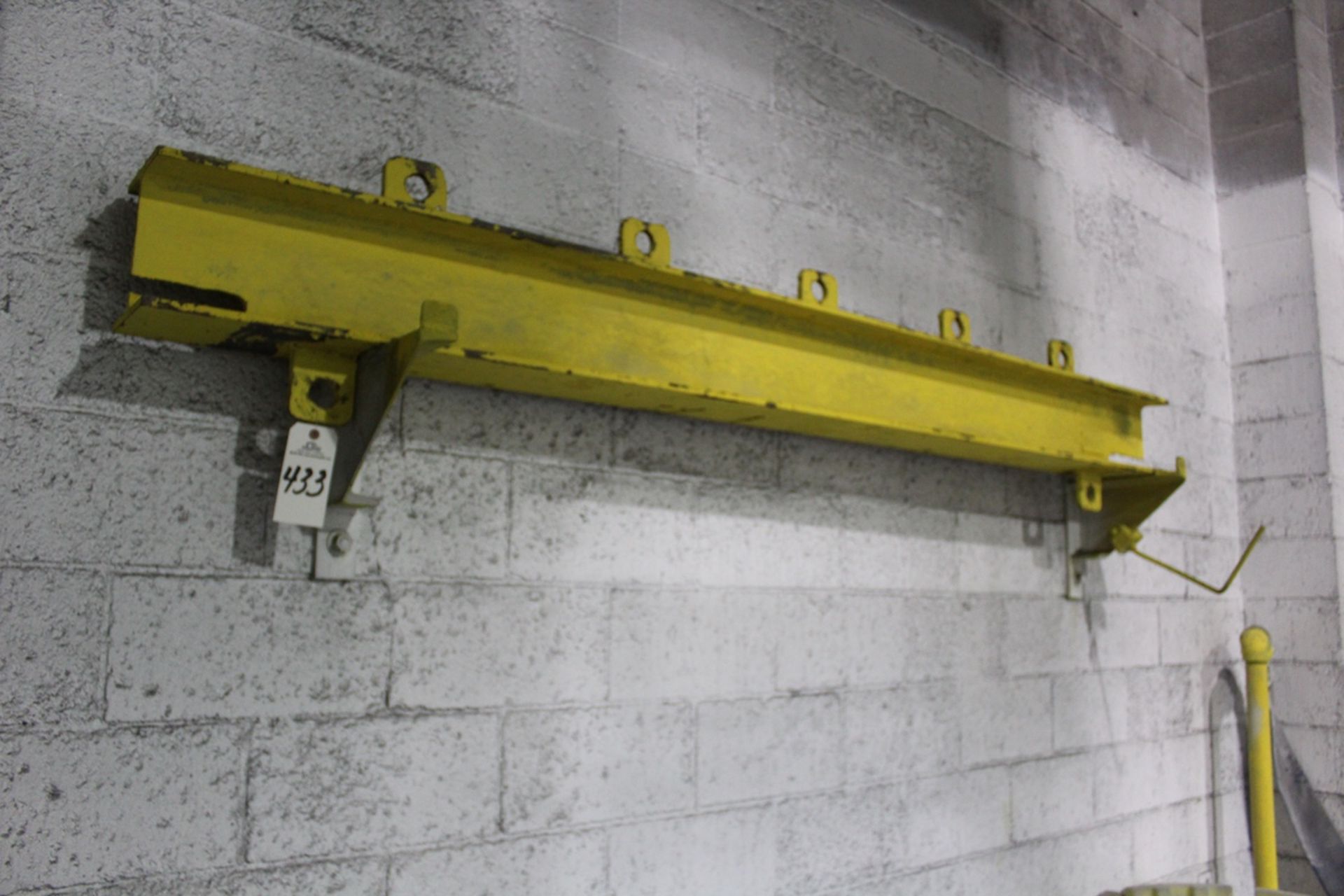 Spreader Beam | Rig Fee: Hand Carry or Contact Rigger
