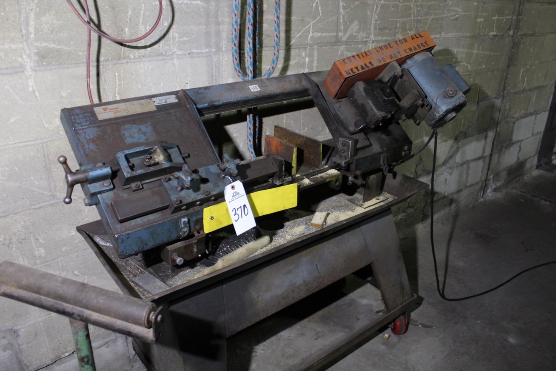 Wilton Band Saw, M# 3575 | Rig Fee: Hand Carry or Contact Rigger