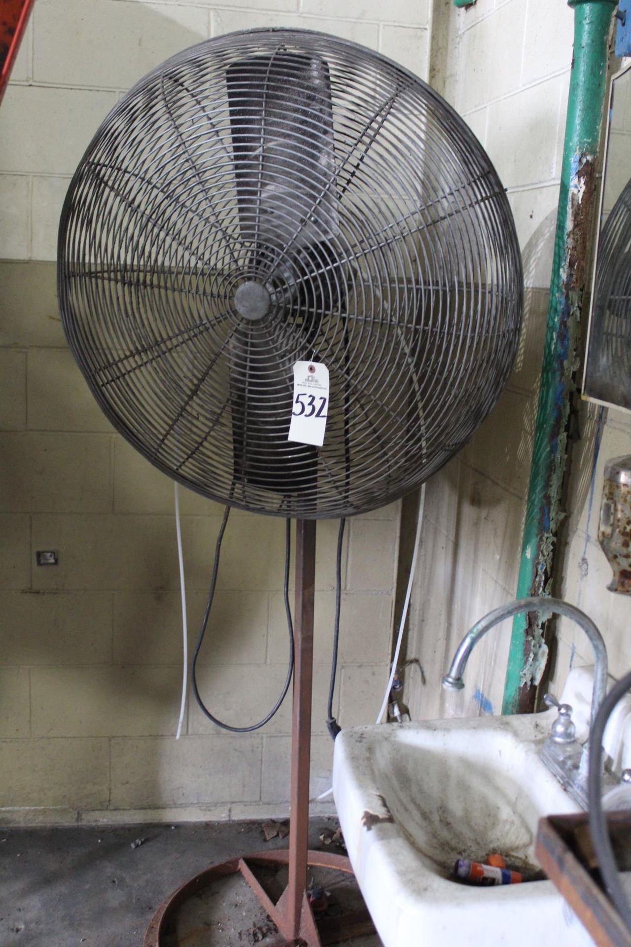 Pedestal Fan | Rig Fee: Hand Carry or Contact Rigger