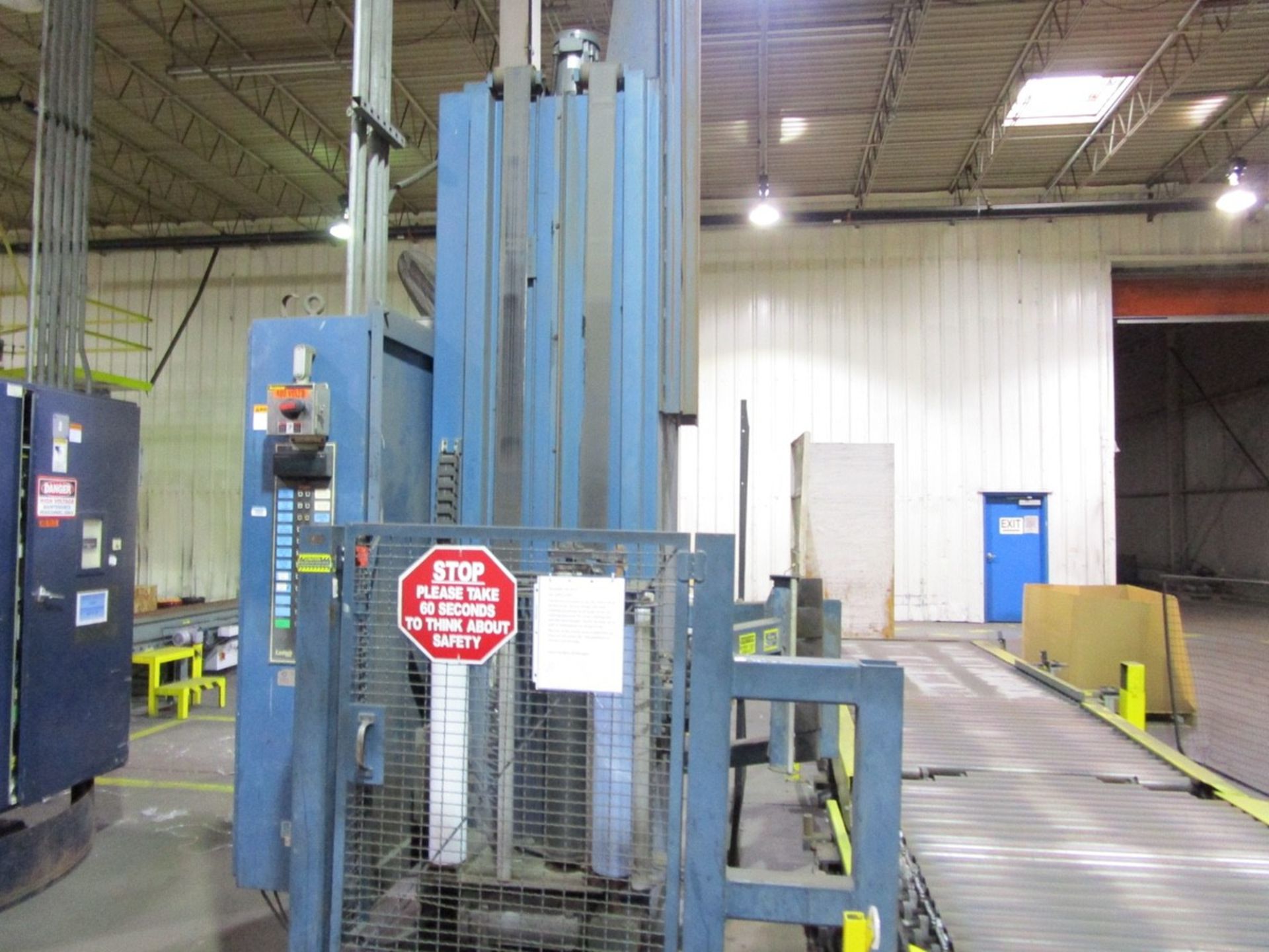 Lantech Automatic Pallet Stretch Wrapper s/n NA | Rig Fee: $2500