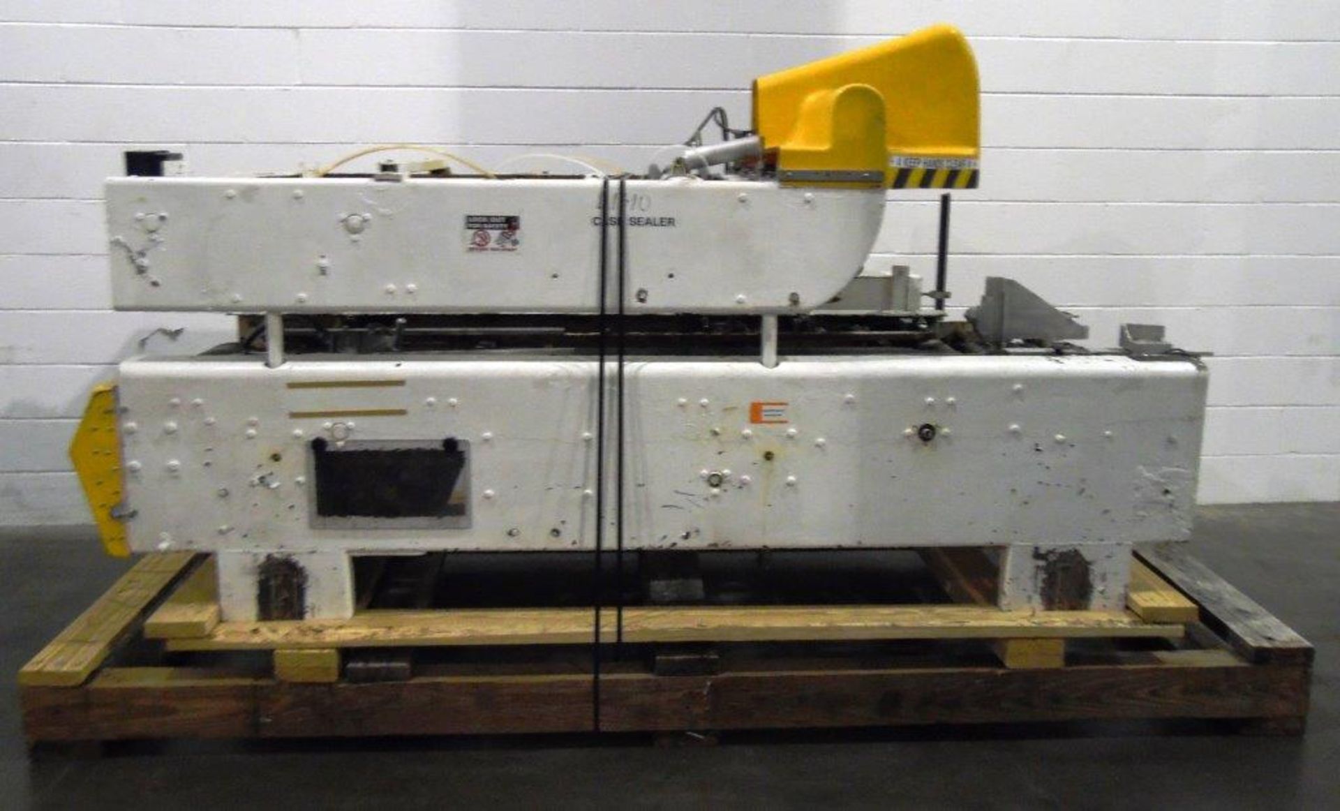 Elliott Model HMT MINI Case Sealer, S/N: 75-7-3 | Load Fee: $25