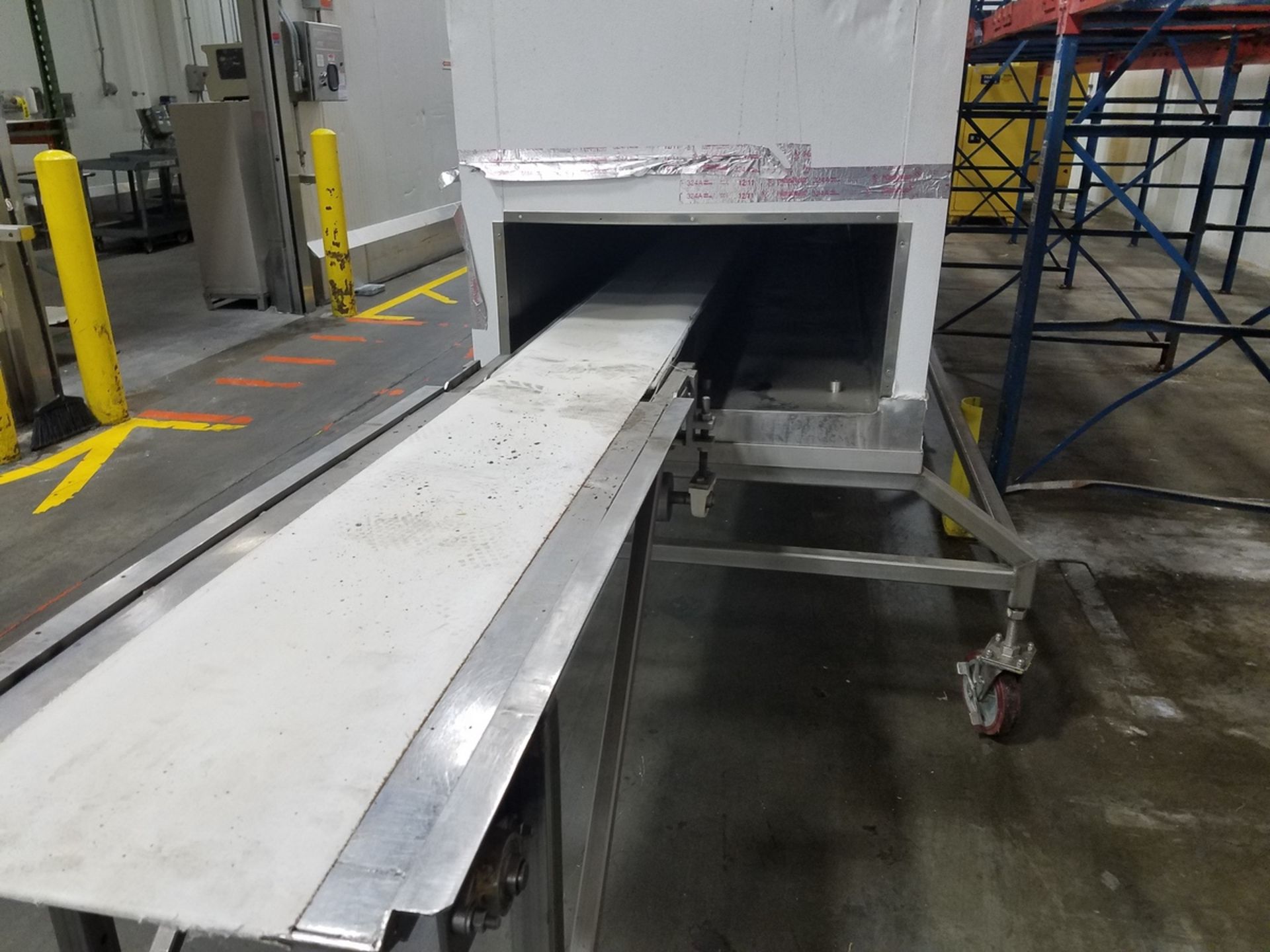 Refrigerated Tunnel, 27' Long, 33" X 15" Thru, W/ 12" X 35' Conveyor & Keep Ri | Rig Fee: $400 - Image 4 of 6