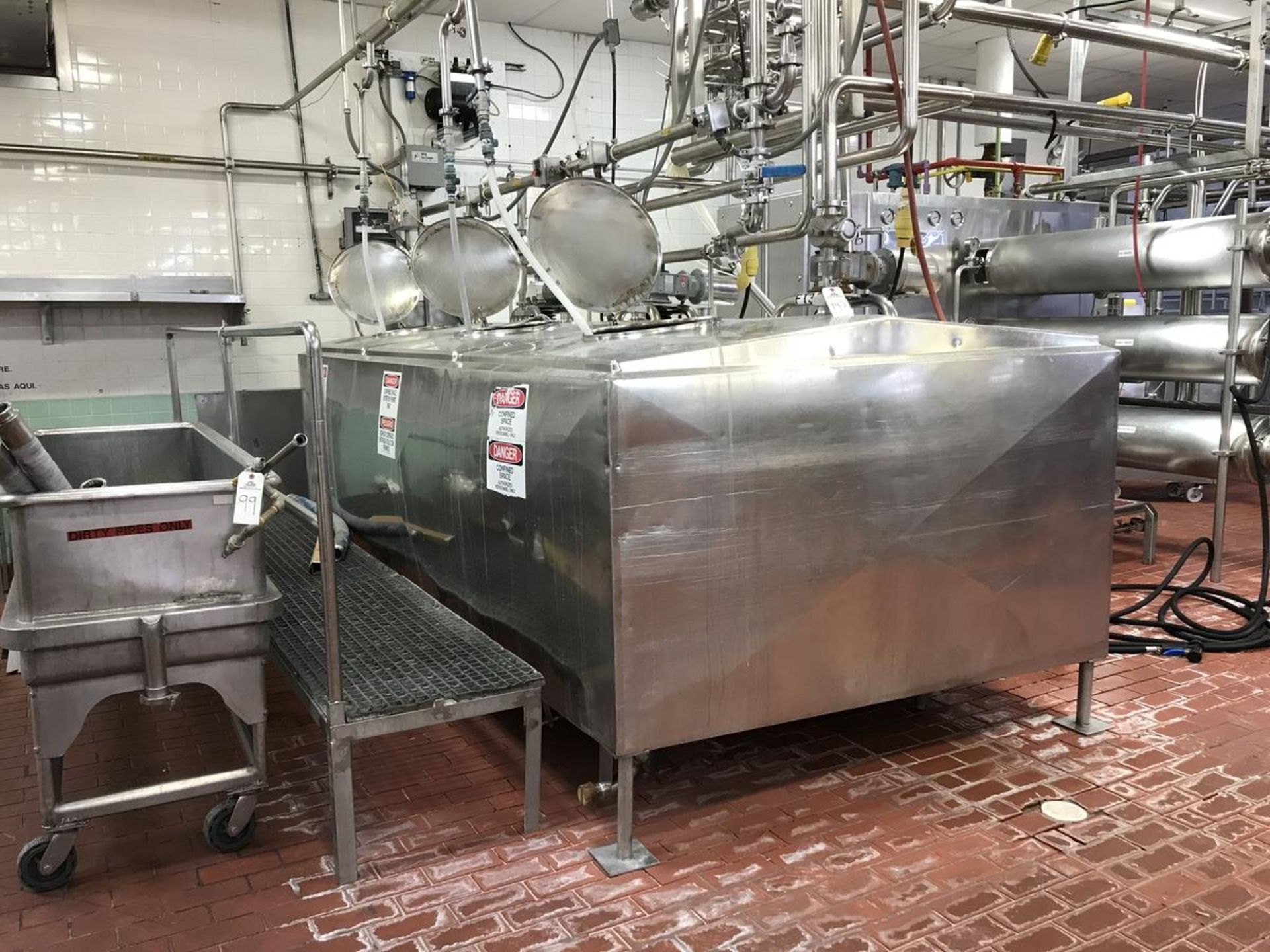 3-Compartment Flavor Tank, Jacketed, 600 Gallons per Compartment, (3) Agitators, | Rig Fee: $600