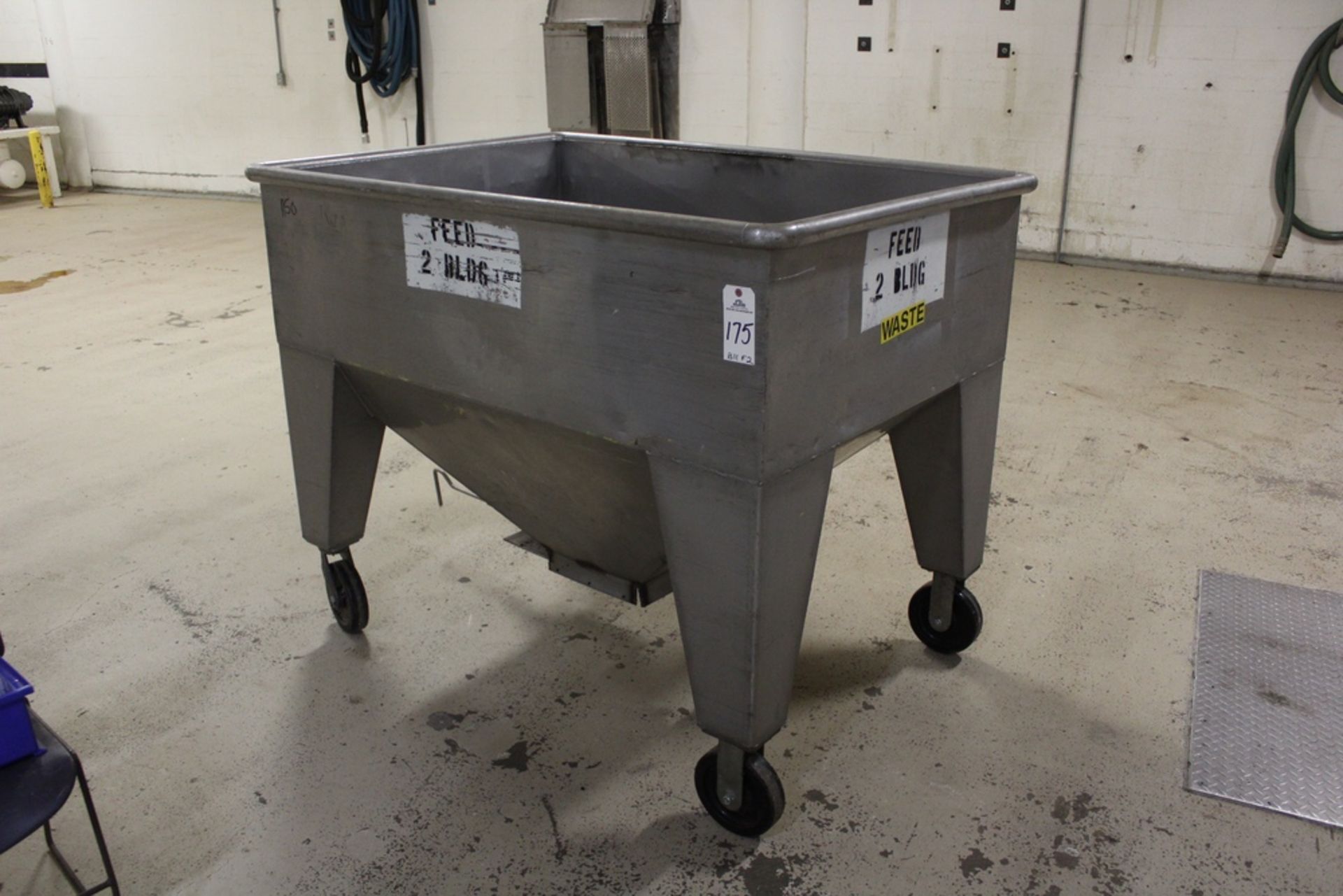 Stainless Steel Bottom Dumping Feed Tank Hopper | Rig Fee: $75