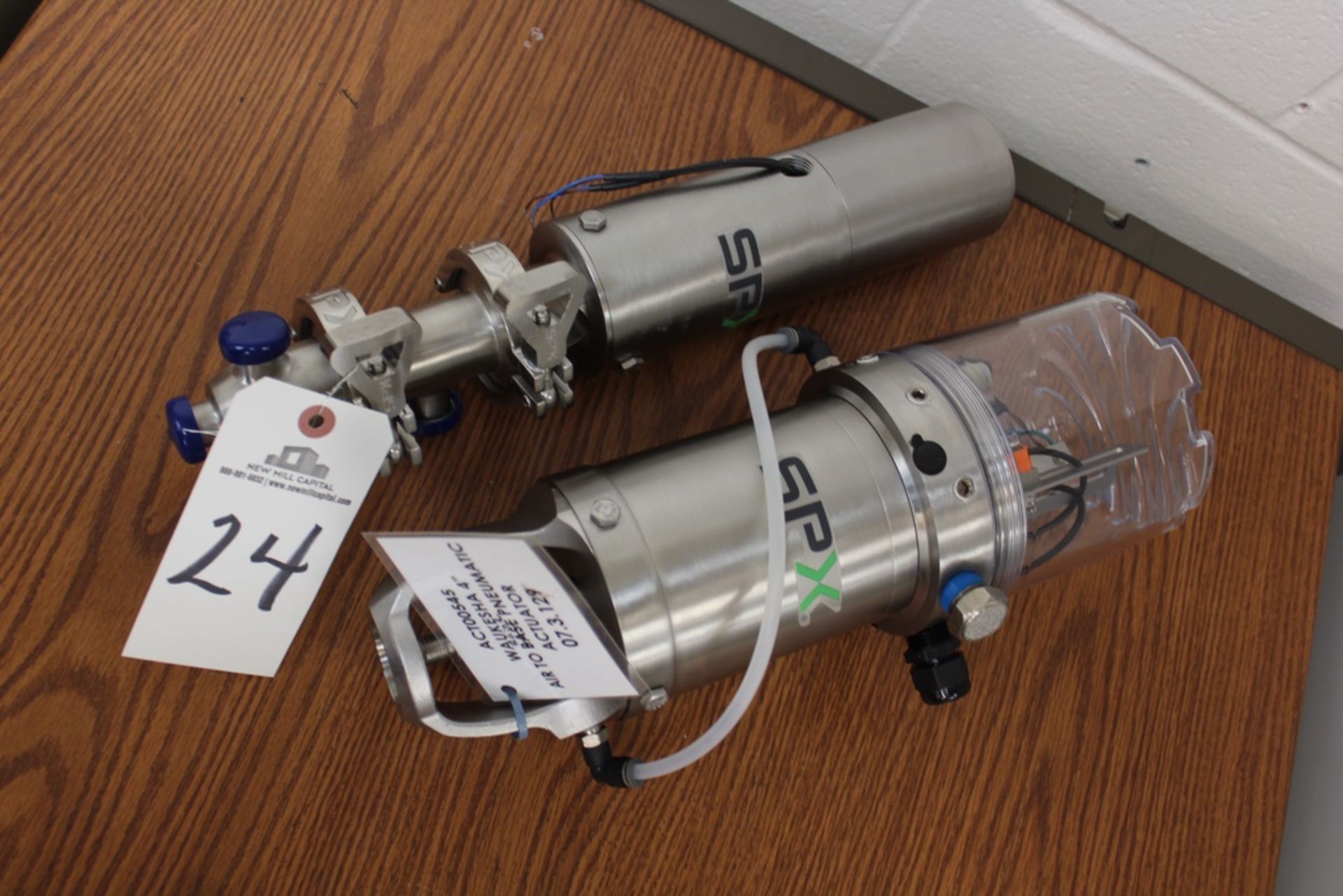 Lot of (2) Air Actuated Valves | Rig Fee: $25 or Hand Carry