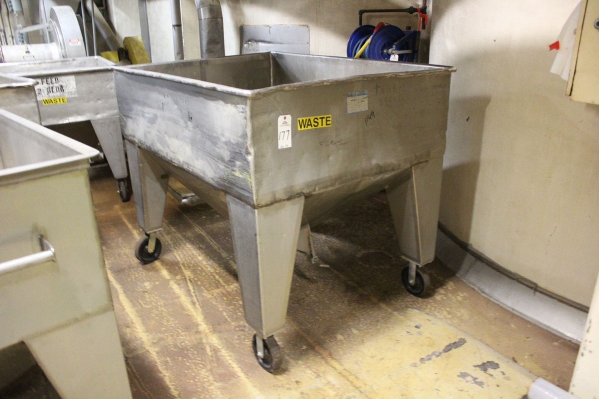 Stainless Steel Bottom Dumping Feed Tank Hopper | Rig Fee: $75