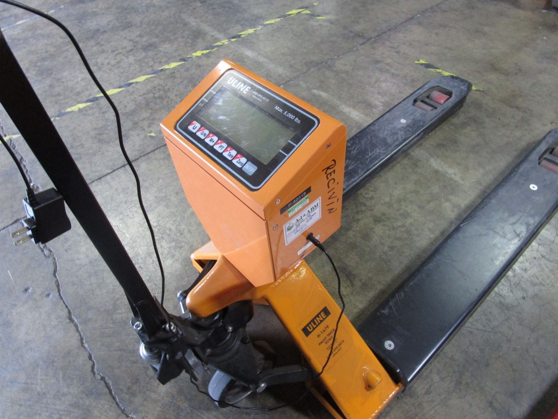 Uline H-1679 Pallet Jack with Scale, 5,000# | Rig Fee: $0 - Image 2 of 2