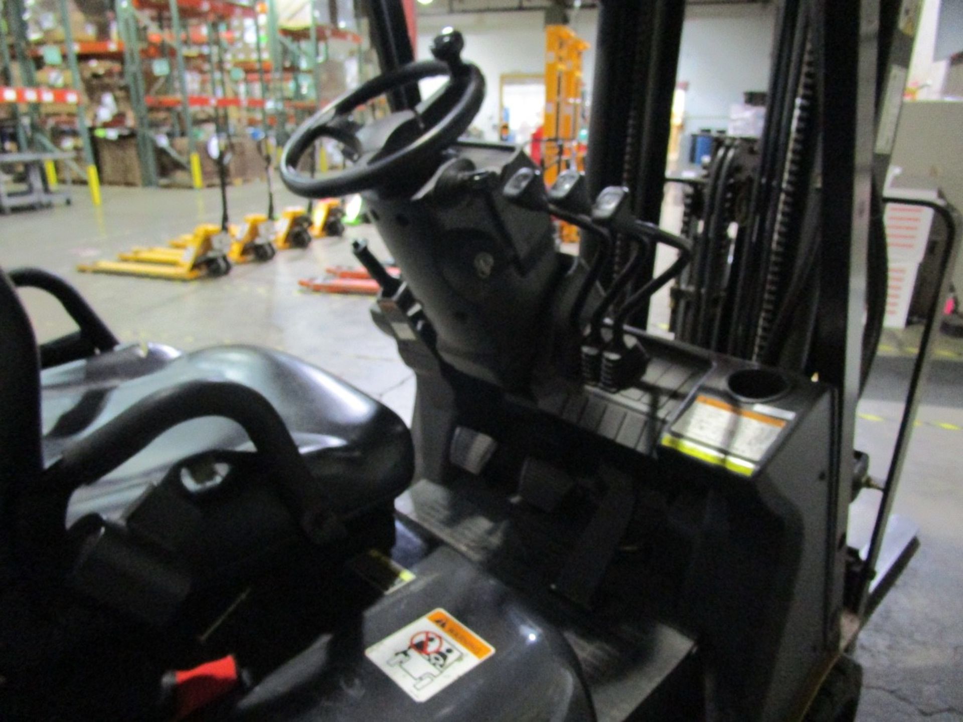 Cat CC4000 LPG Forklift s/n AT81F50079 (Delivery - 4/3/20), 1700 Hours, 3,125 #, 200 | Rig Fee: $100 - Image 3 of 7