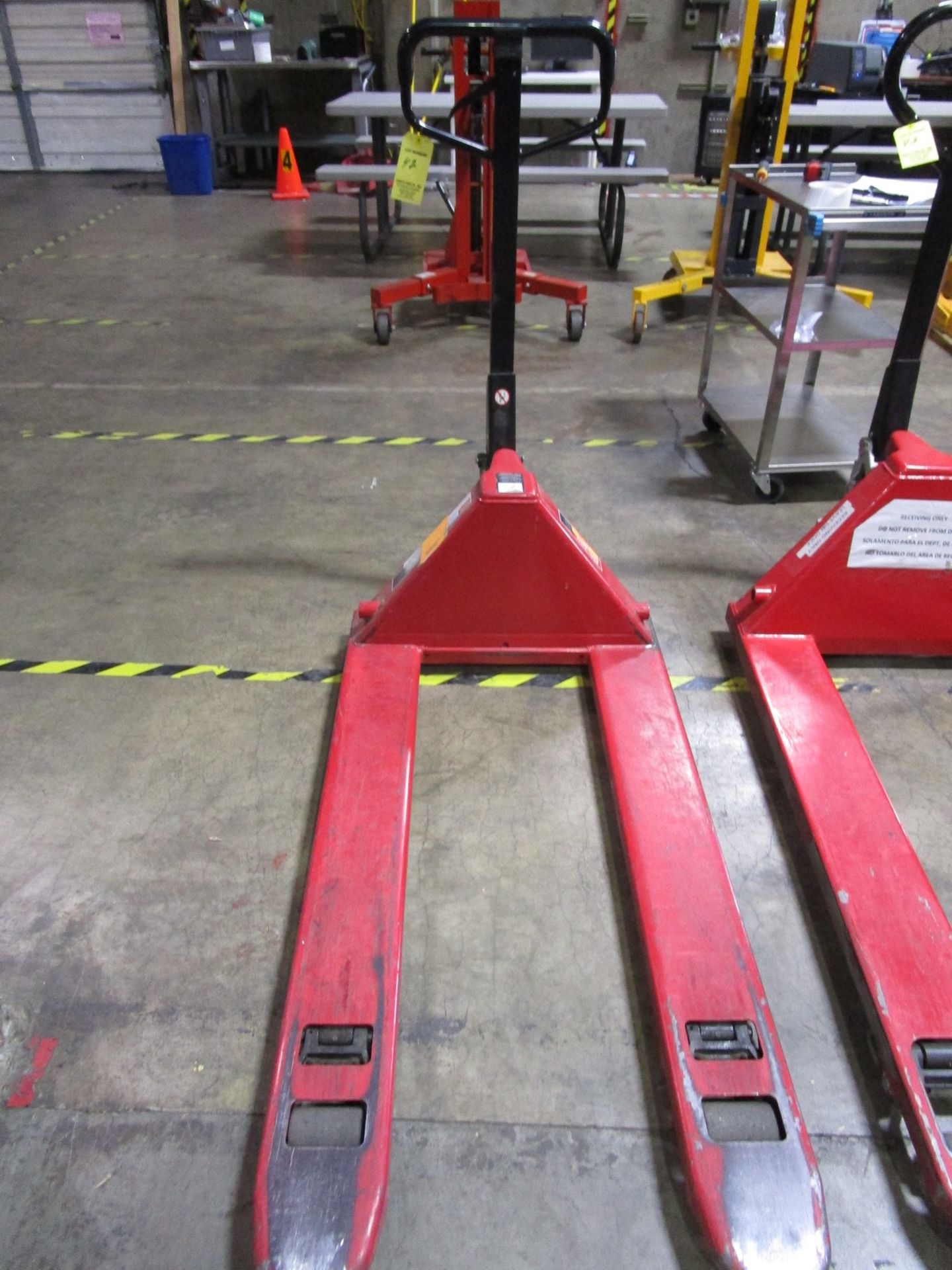 Dayton Pallet Jack, 5,500# | Rig Fee: $0