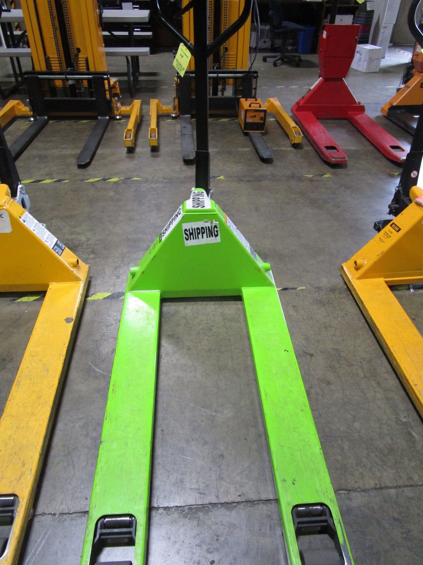 U Line H2708 Pallet Jack, 5,500# | Rig Fee: $0