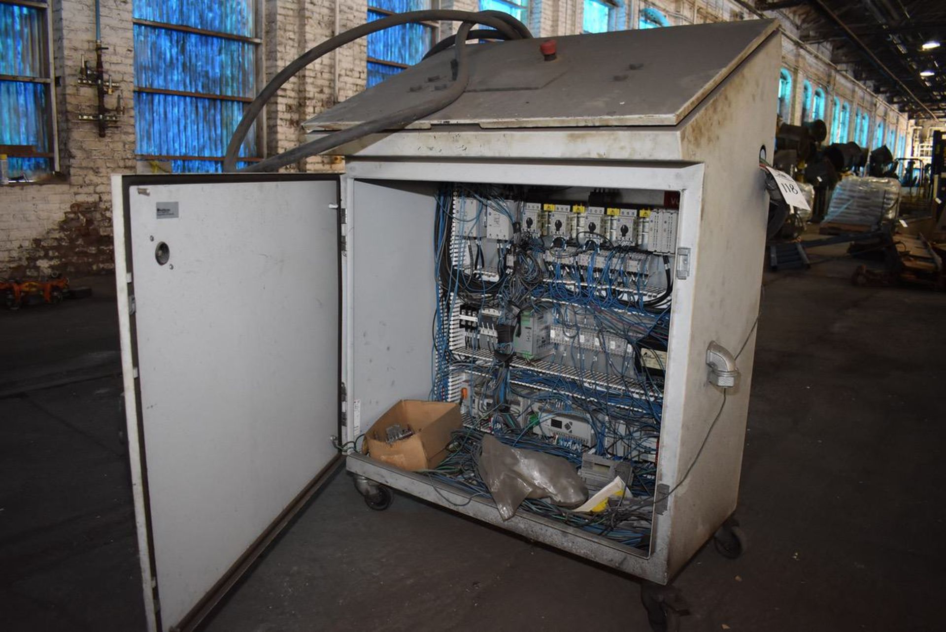 Lot Tags 118 & 119: Duff Norton Control Panel, HPS Transformer Rated 6 KVA | Subject to Bulk 112A - Image 2 of 4